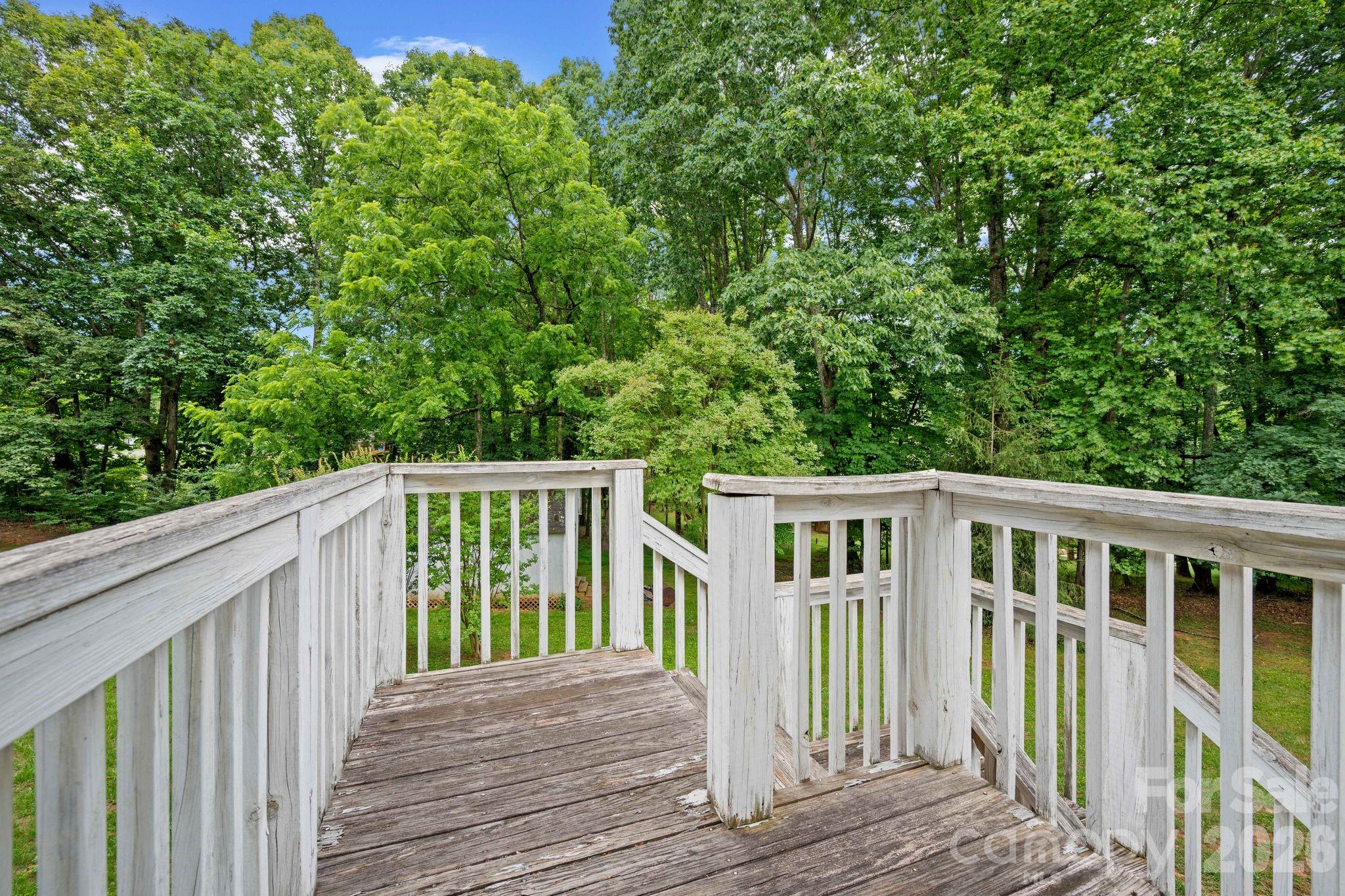7600 Sedgewick Ridge Road — Lewisville