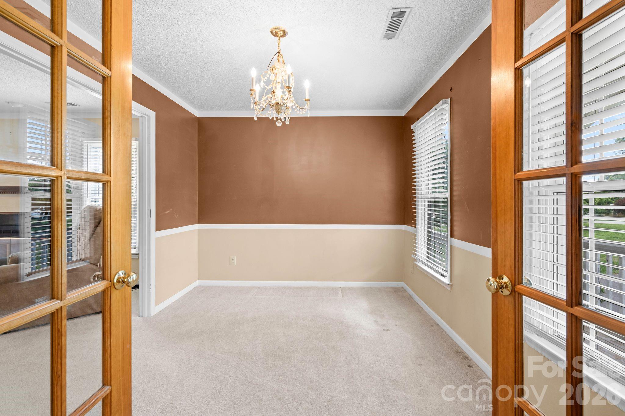 7600 Sedgewick Ridge Road — Lewisville