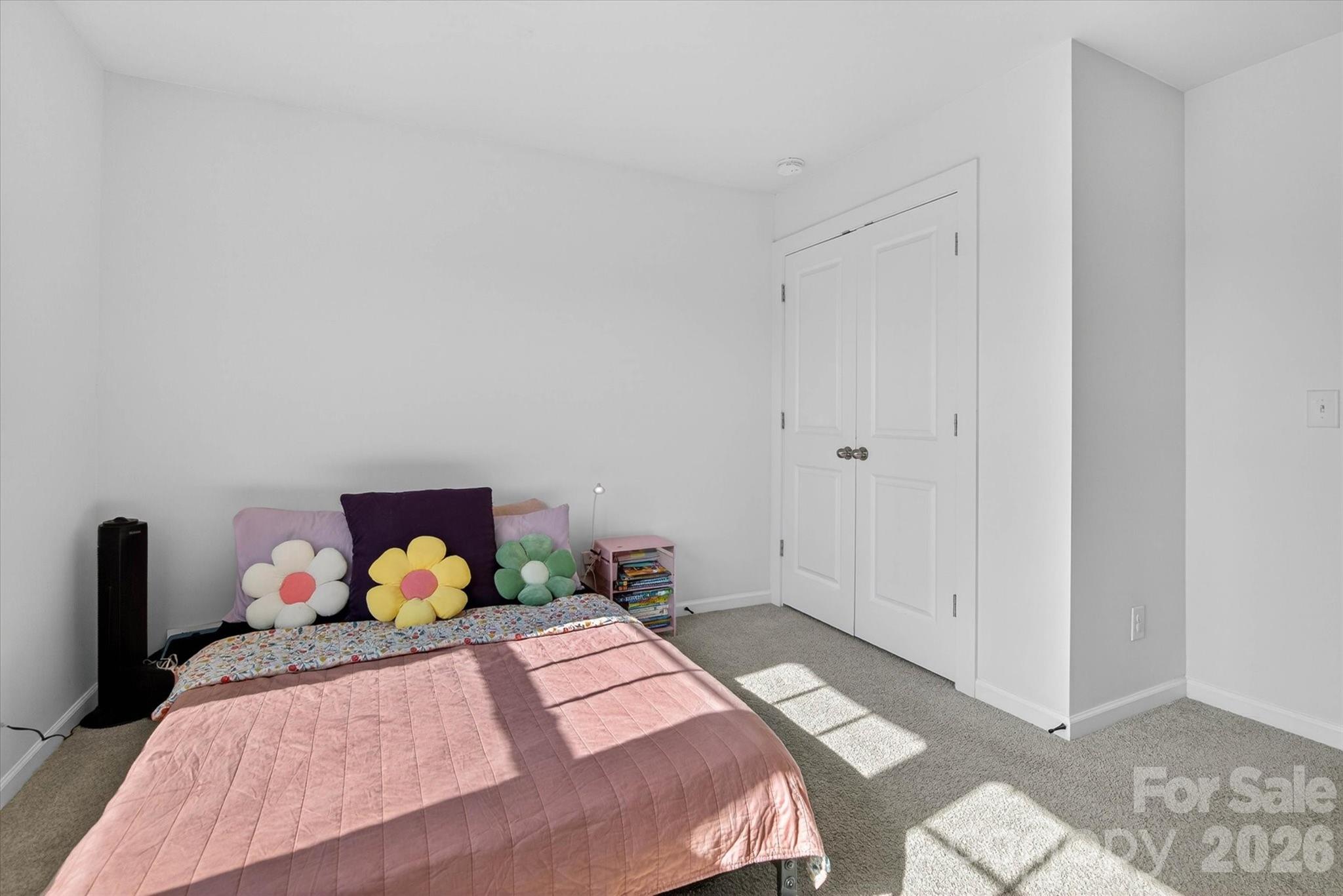 548 Kingsway Circle — Charlotte