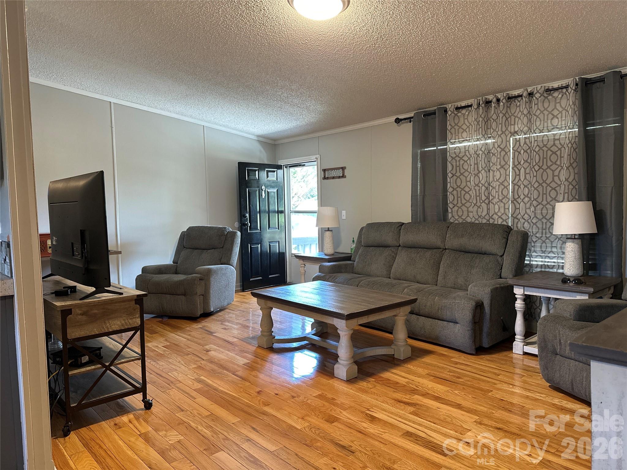 2567 Peeler Road — Vale