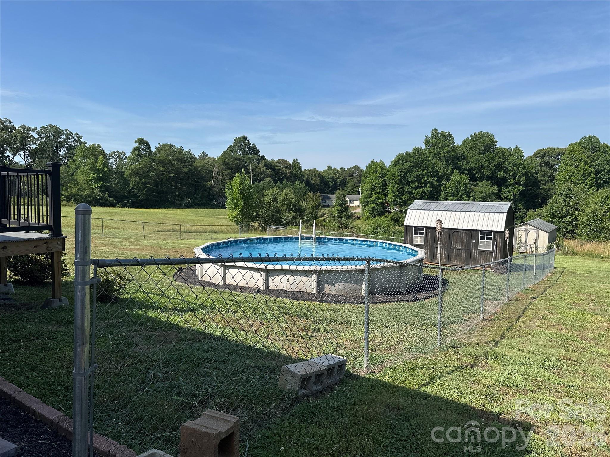 2567 Peeler Road — Vale