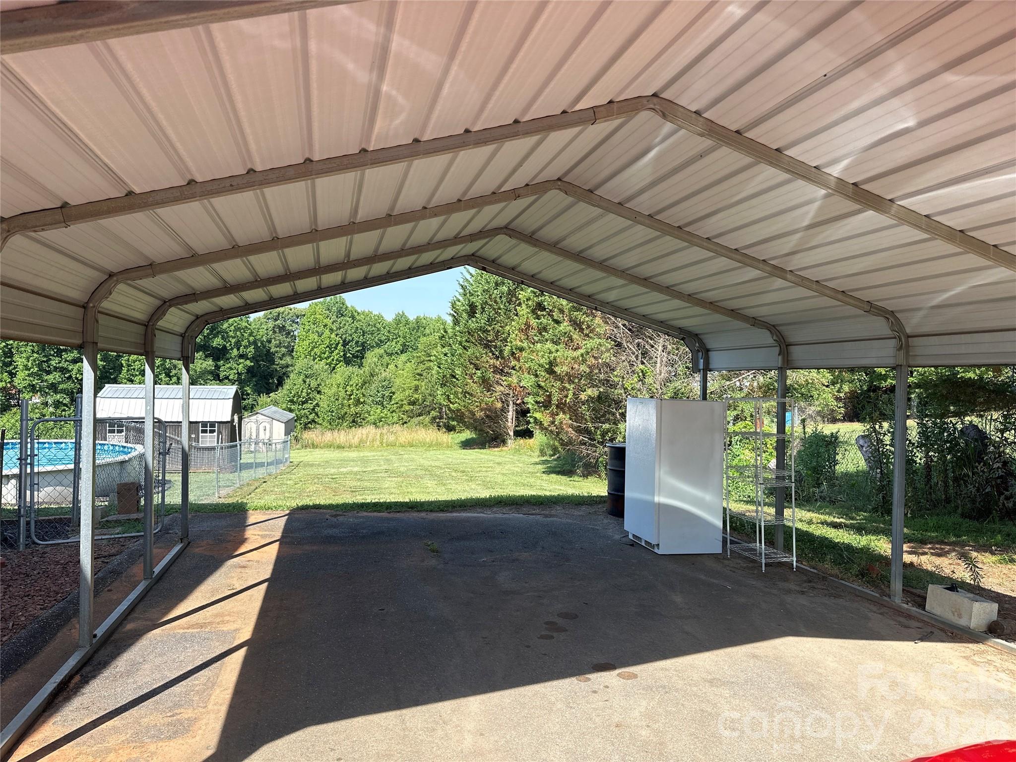 2567 Peeler Road — Vale