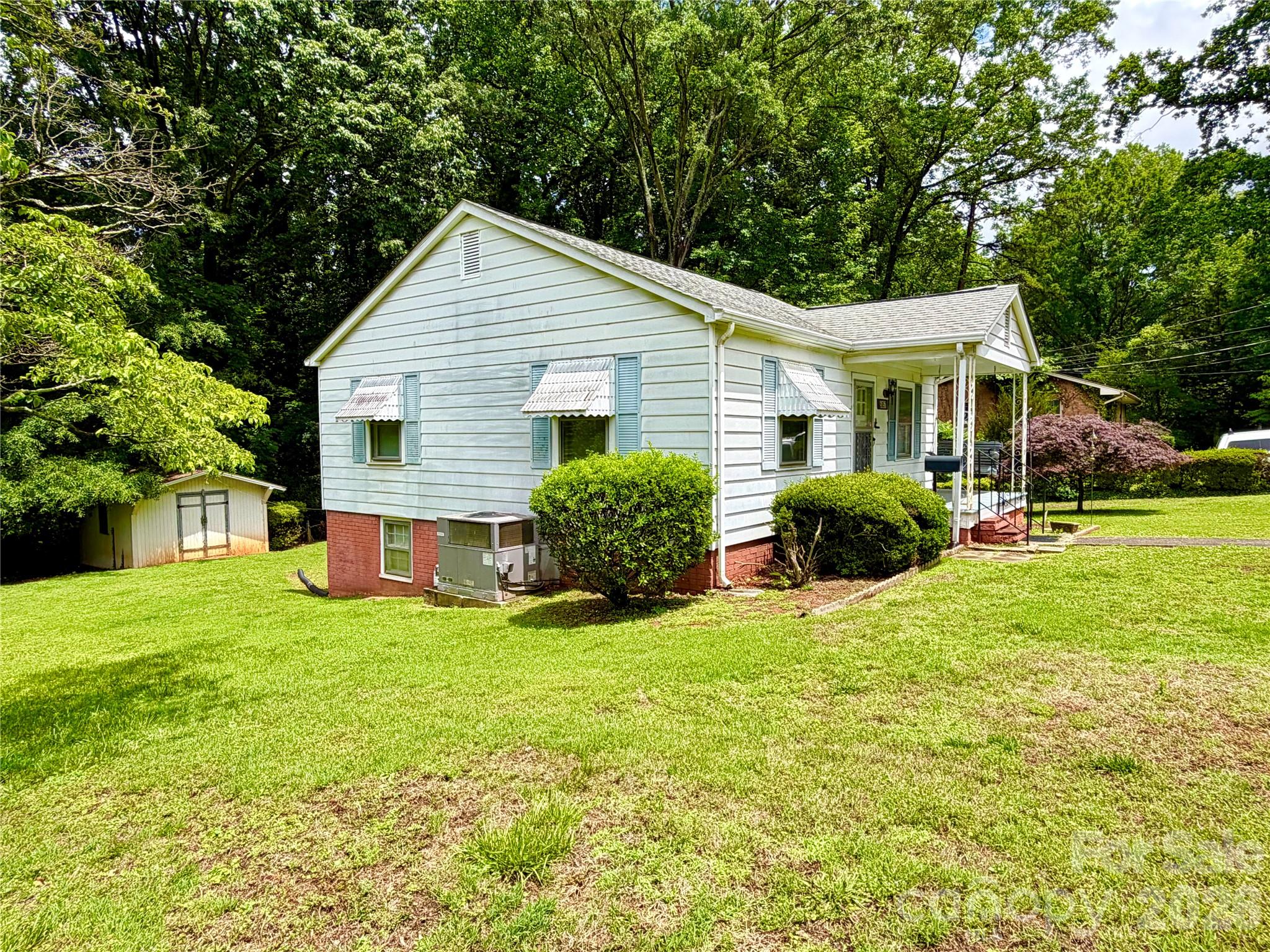 5057 Erickson Road — Charlotte
