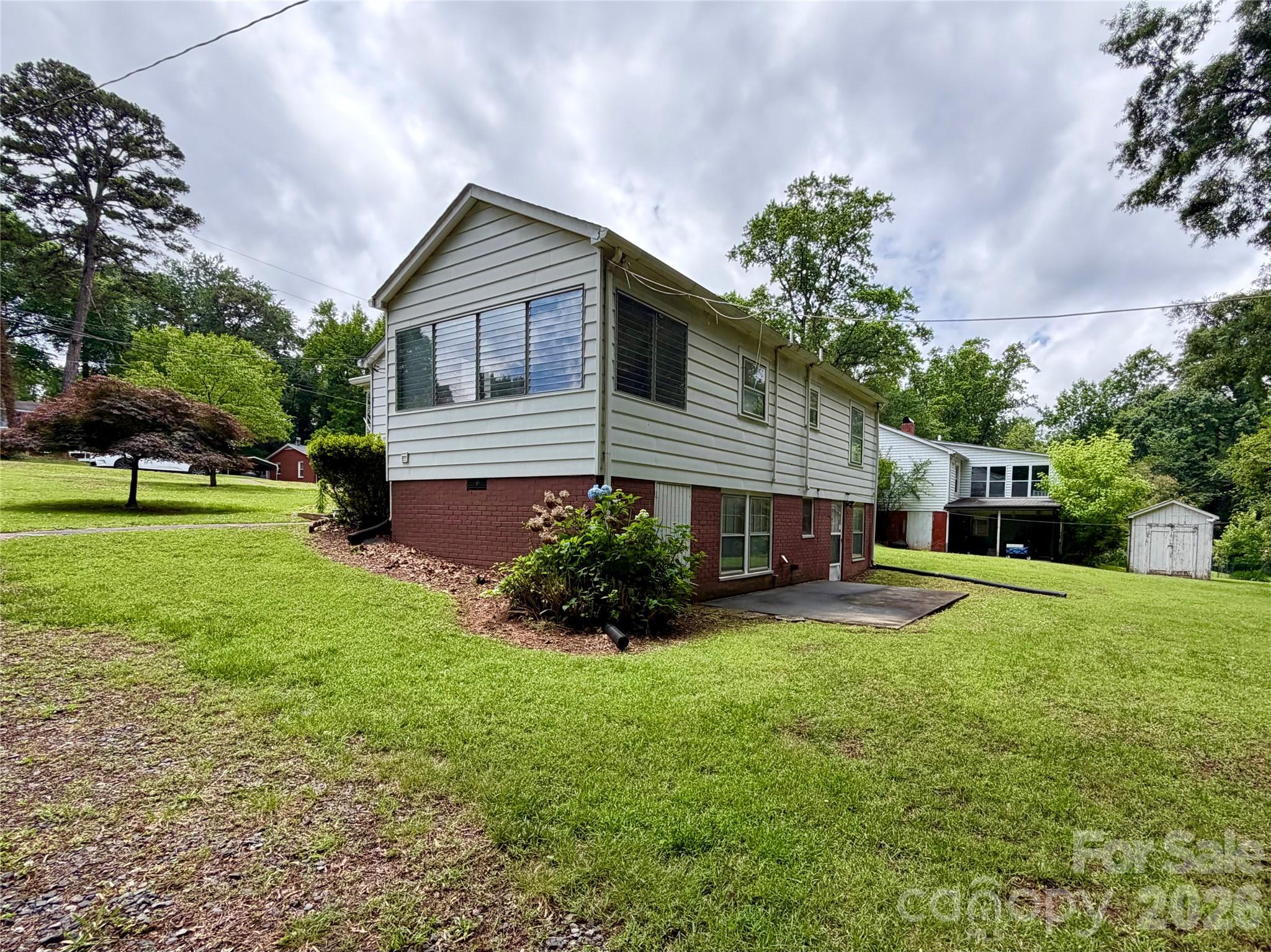 5057 Erickson Road — Charlotte