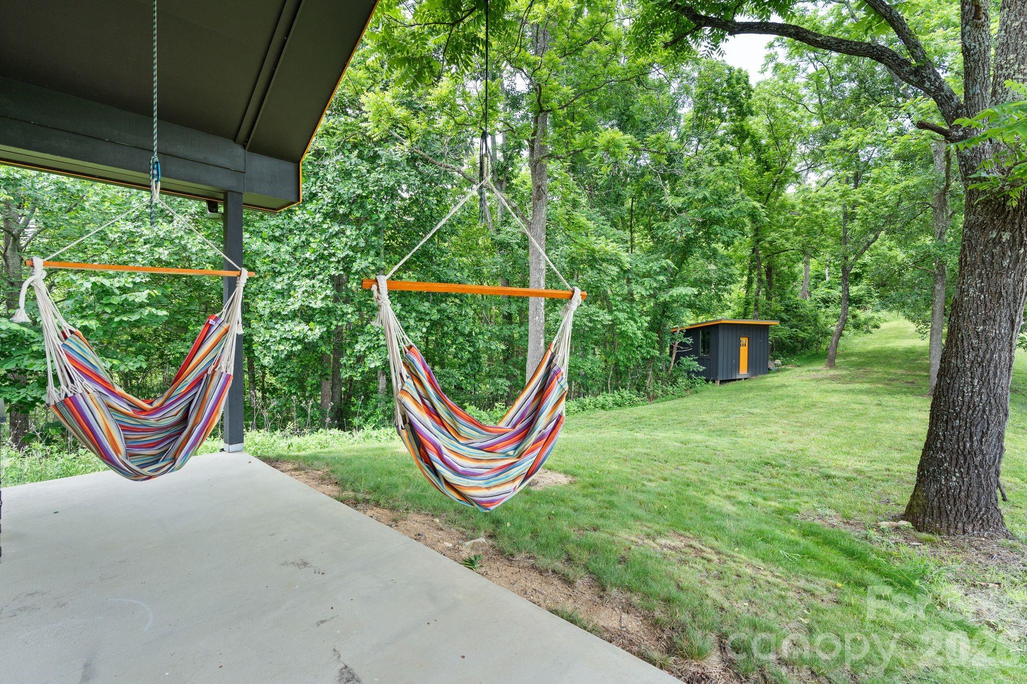601 and 478 Freedom Cove Drive — Marshall