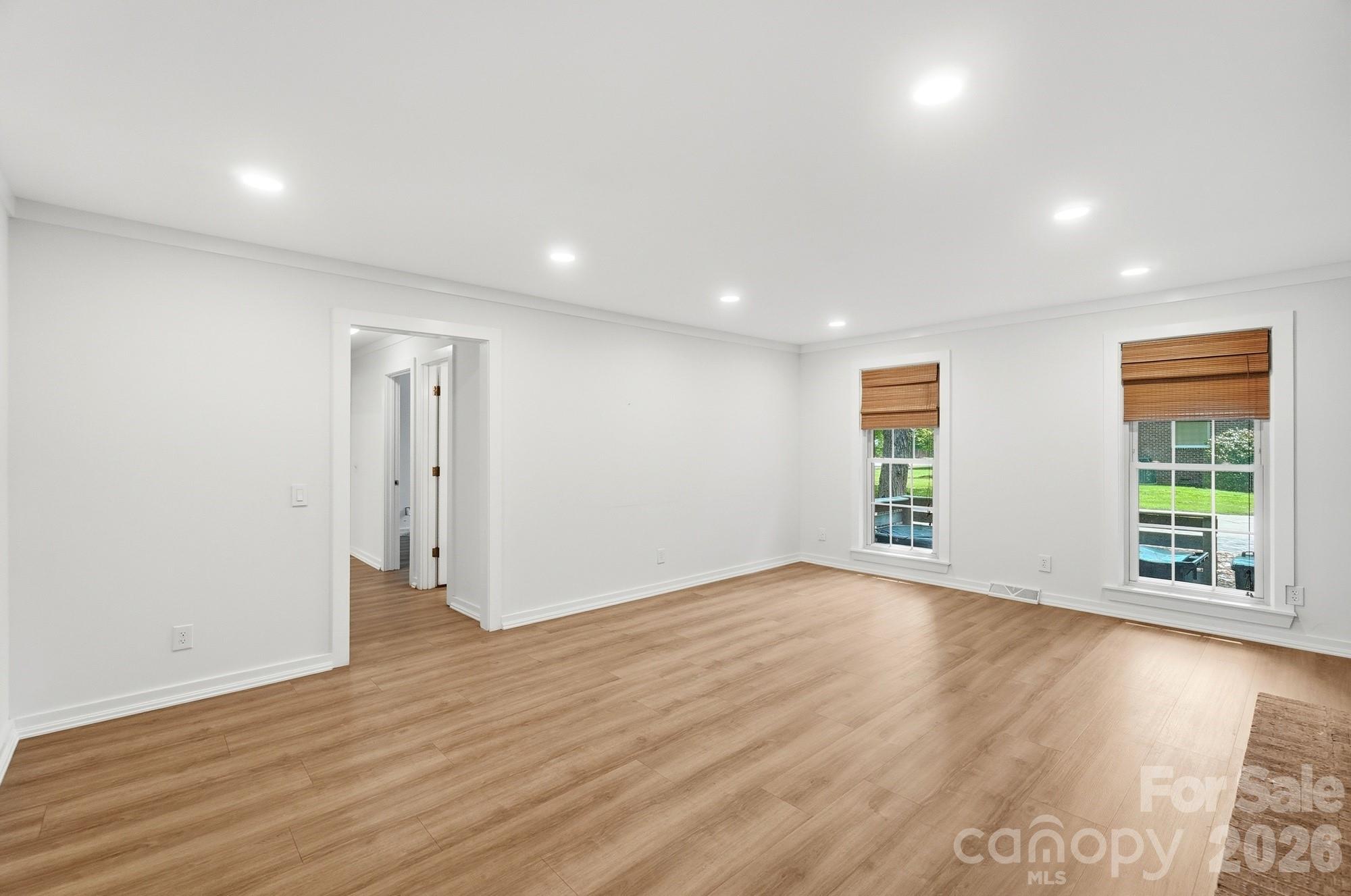 4020 Glen Haven Drive SW — Concord