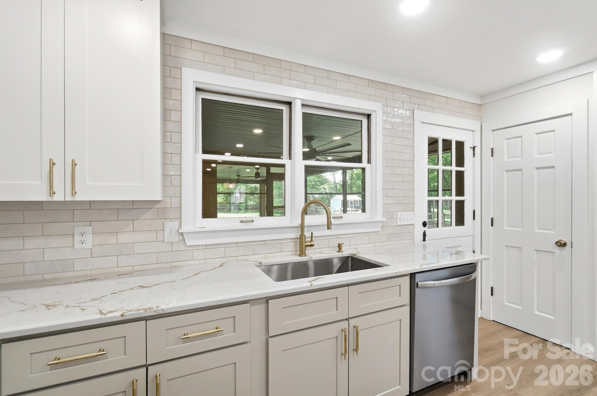 4020 Glen Haven Drive SW — Concord