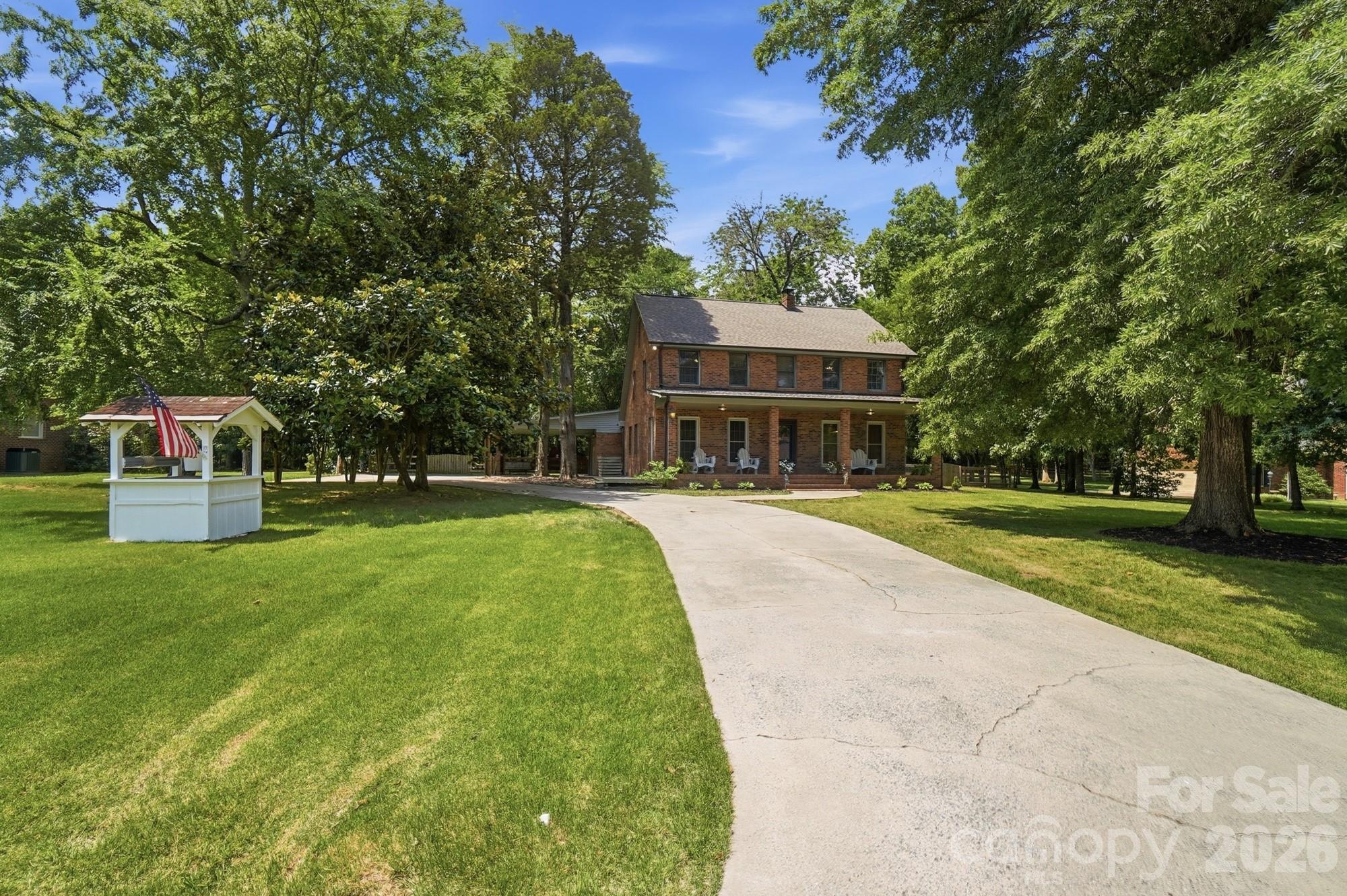 4020 Glen Haven Drive SW — Concord