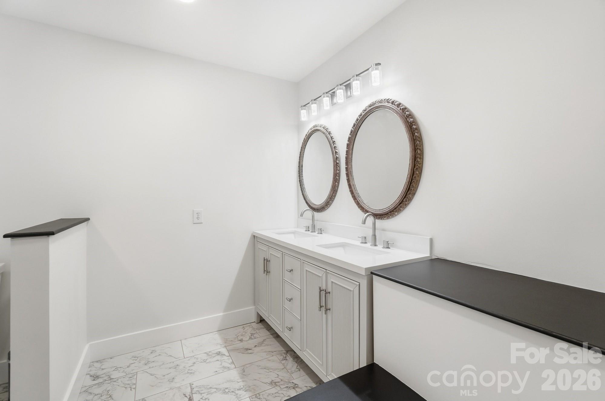 4020 Glen Haven Drive SW — Concord