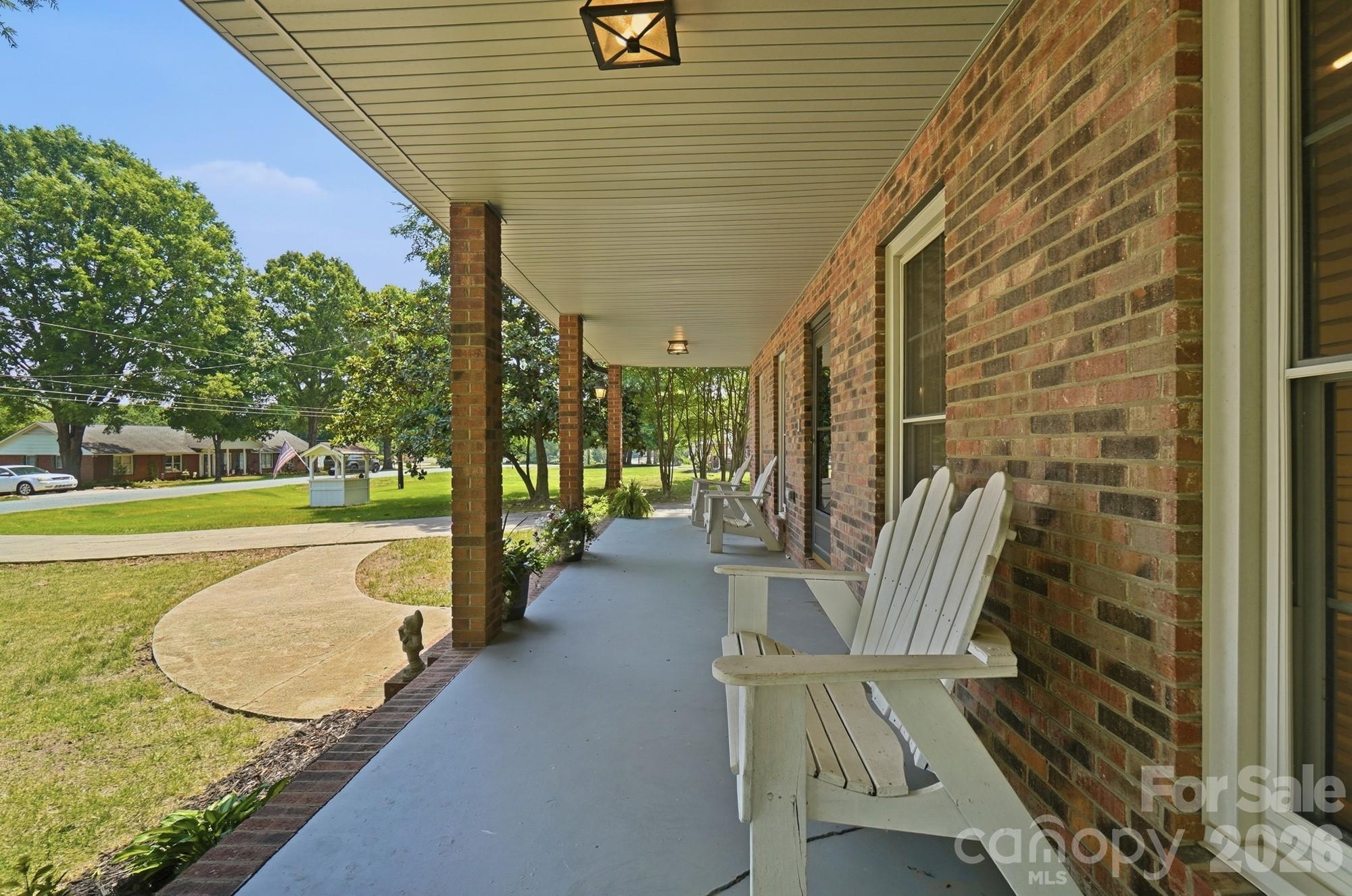 4020 Glen Haven Drive SW — Concord