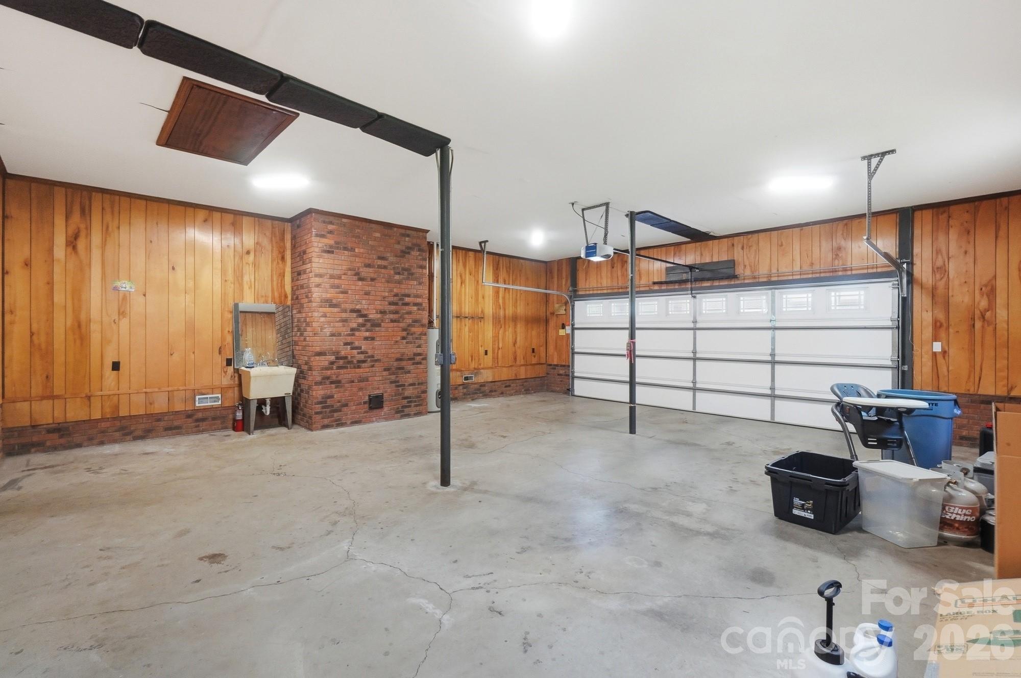 4020 Glen Haven Drive SW — Concord