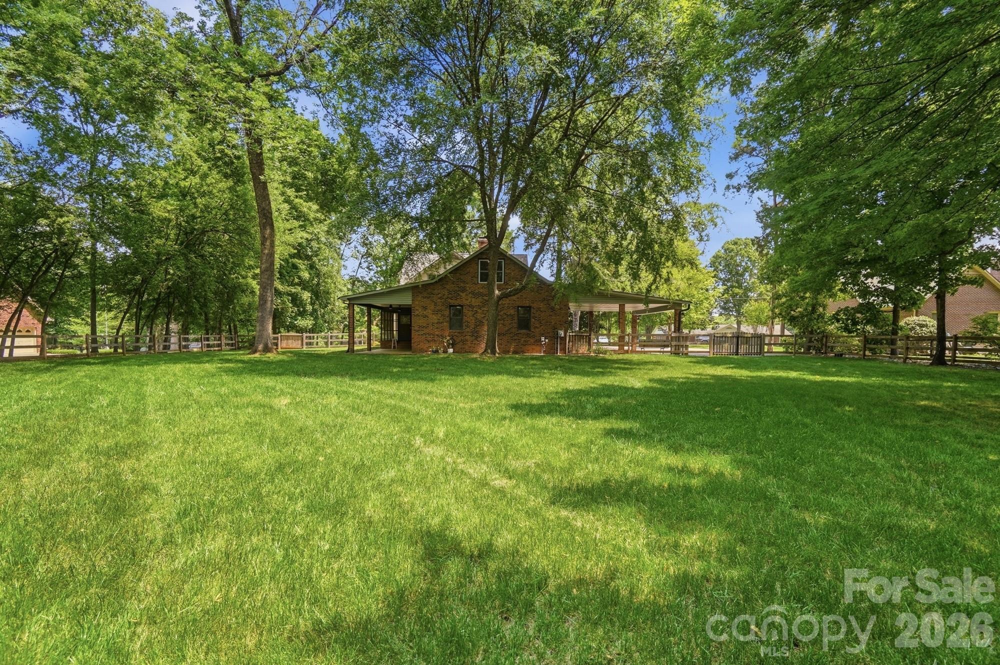 4020 Glen Haven Drive SW — Concord
