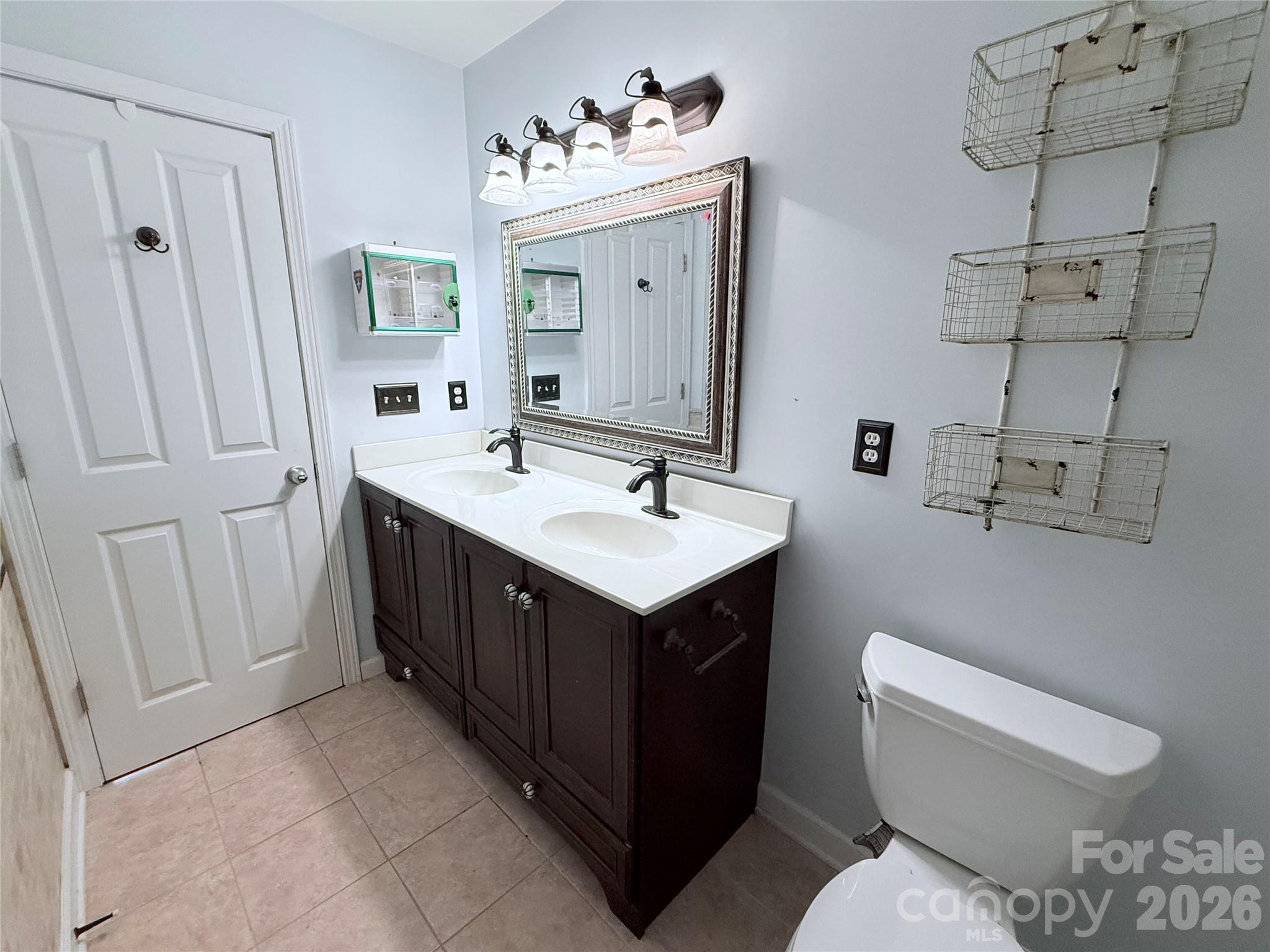 115 Thorsen Drive — Mooresville