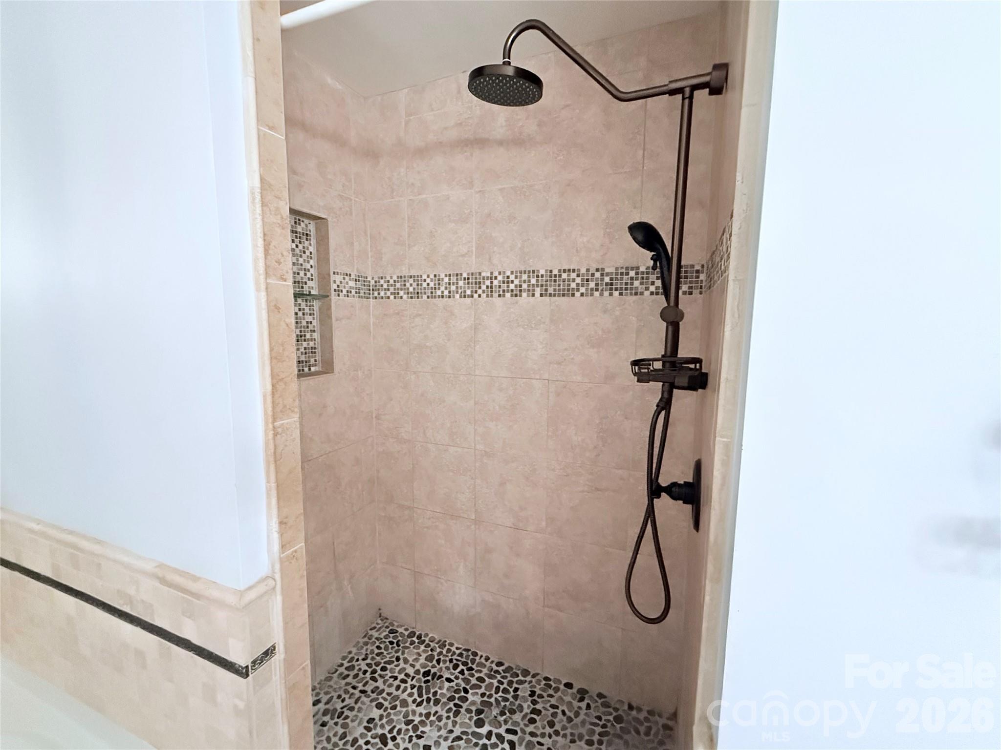115 Thorsen Drive — Mooresville