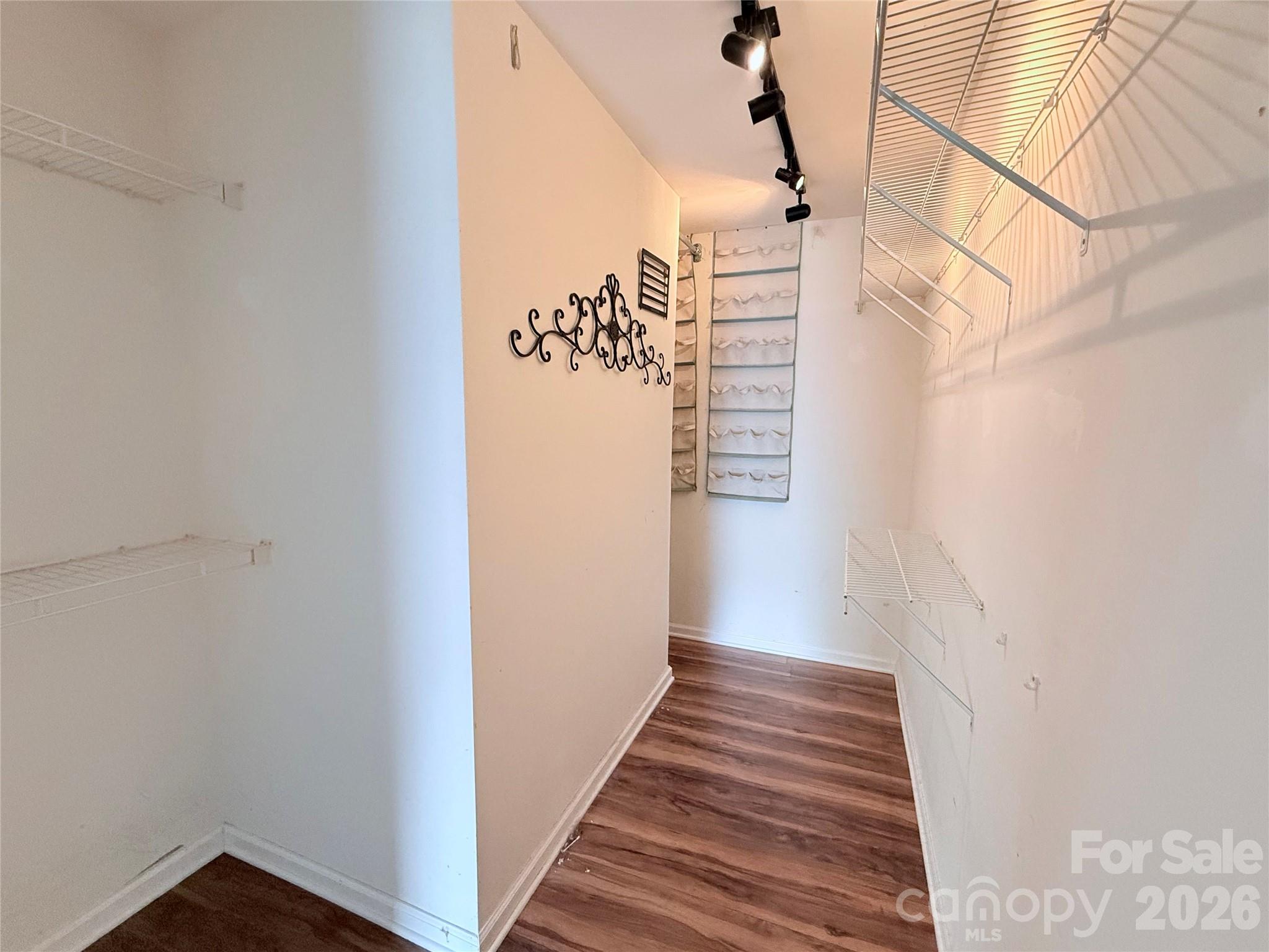 115 Thorsen Drive — Mooresville