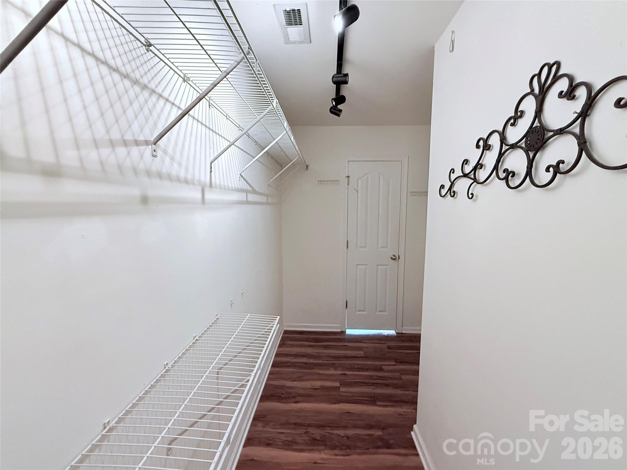 115 Thorsen Drive — Mooresville