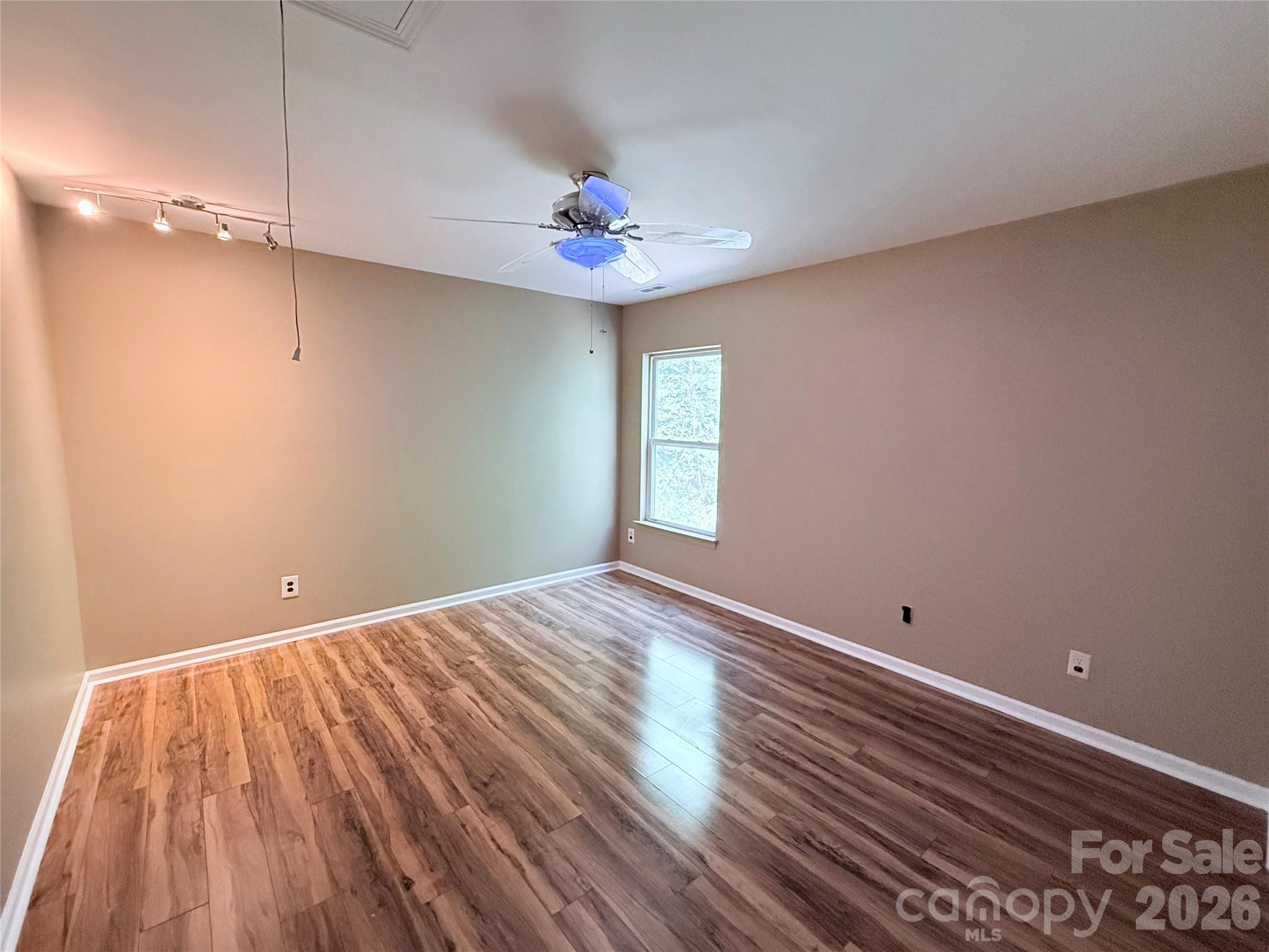 115 Thorsen Drive — Mooresville