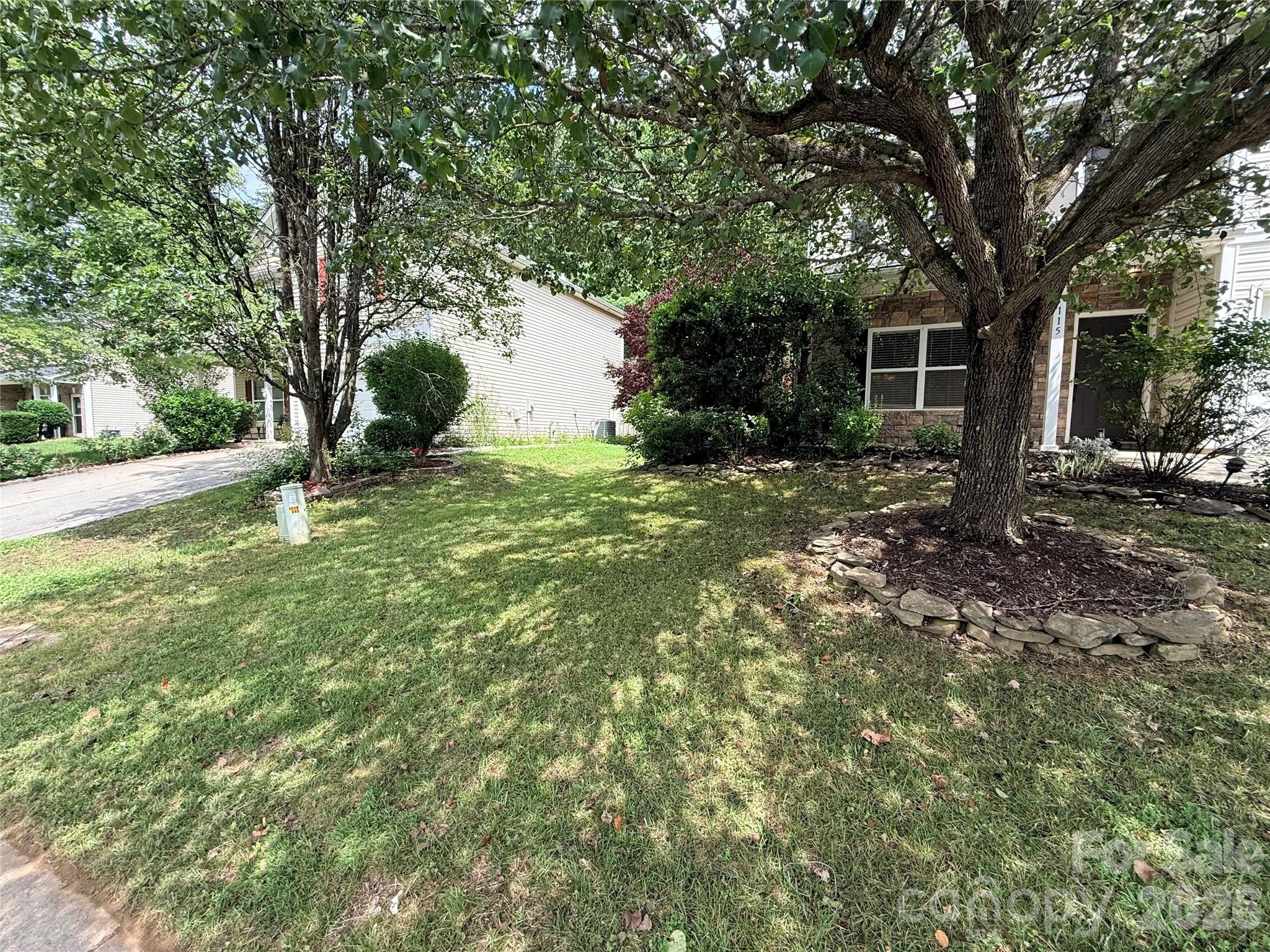 115 Thorsen Drive — Mooresville