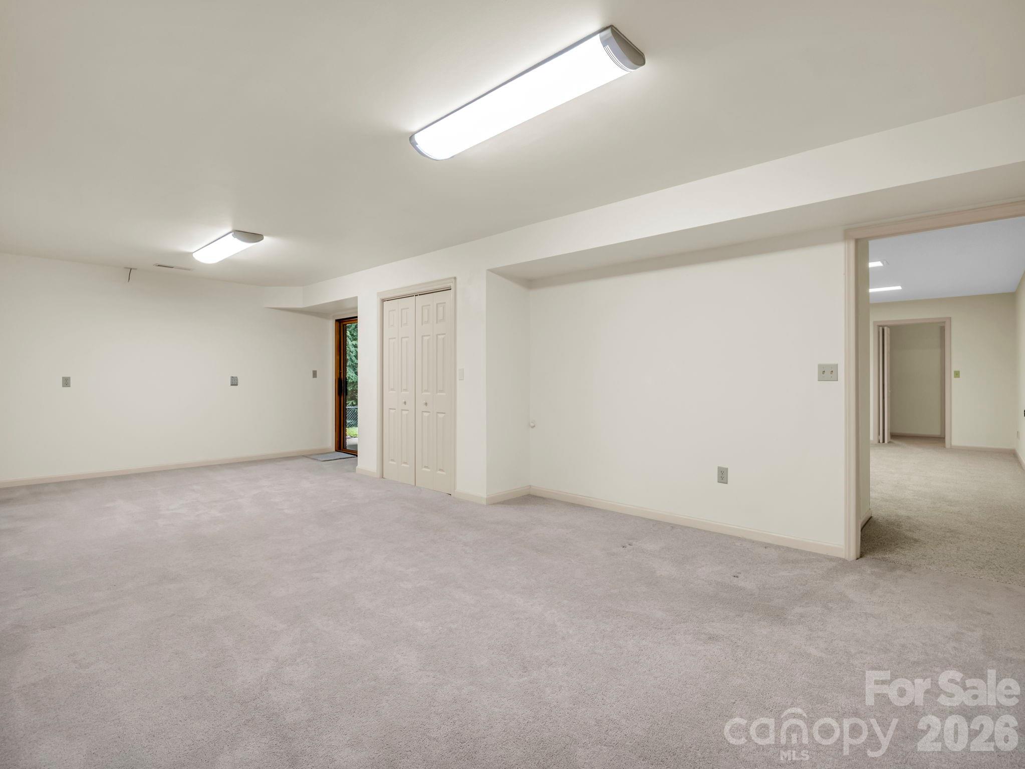115 Woodhaven Drive — Hendersonville