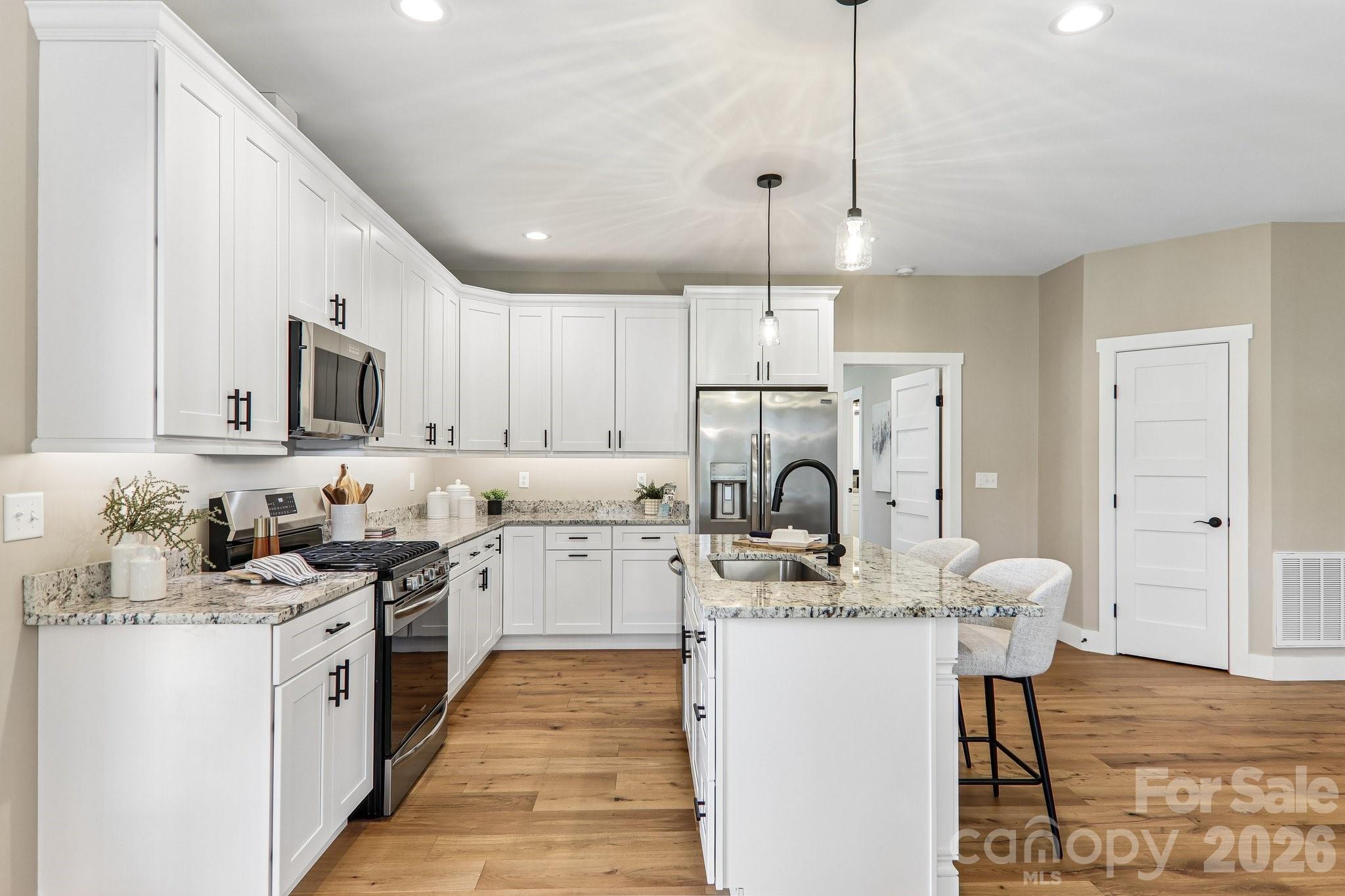 119 Olde Oak Way — Hendersonville