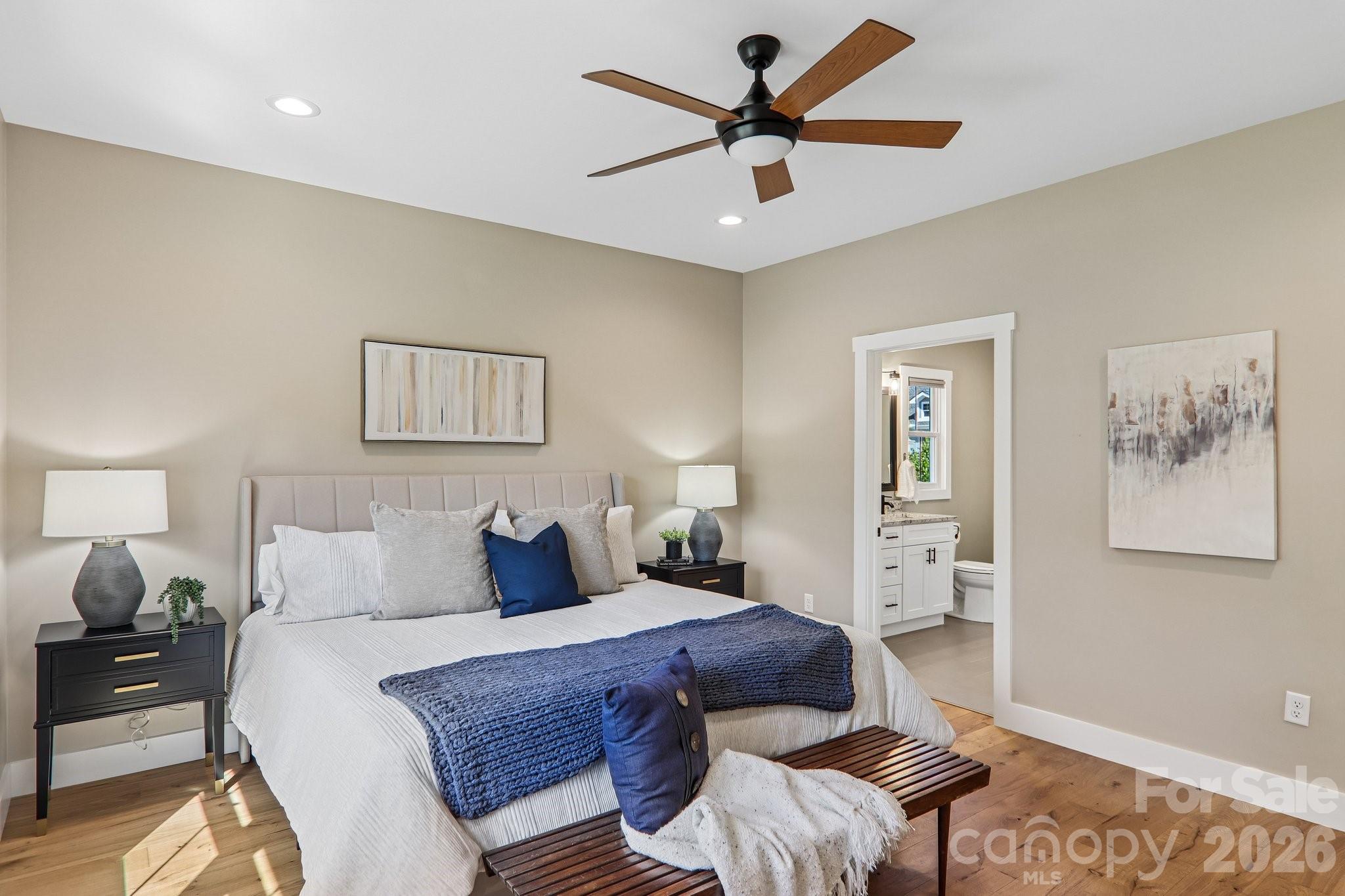 119 Olde Oak Way — Hendersonville