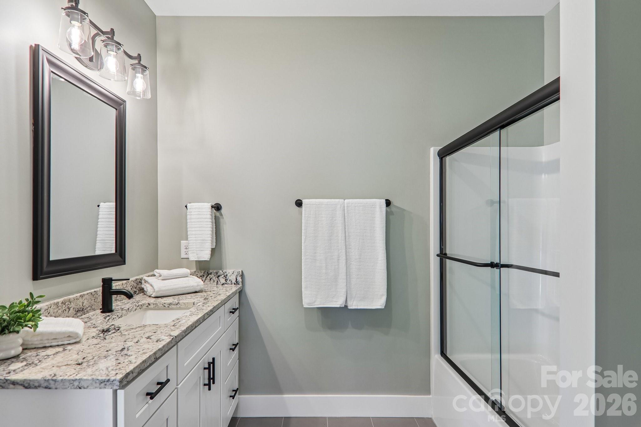 119 Olde Oak Way — Hendersonville