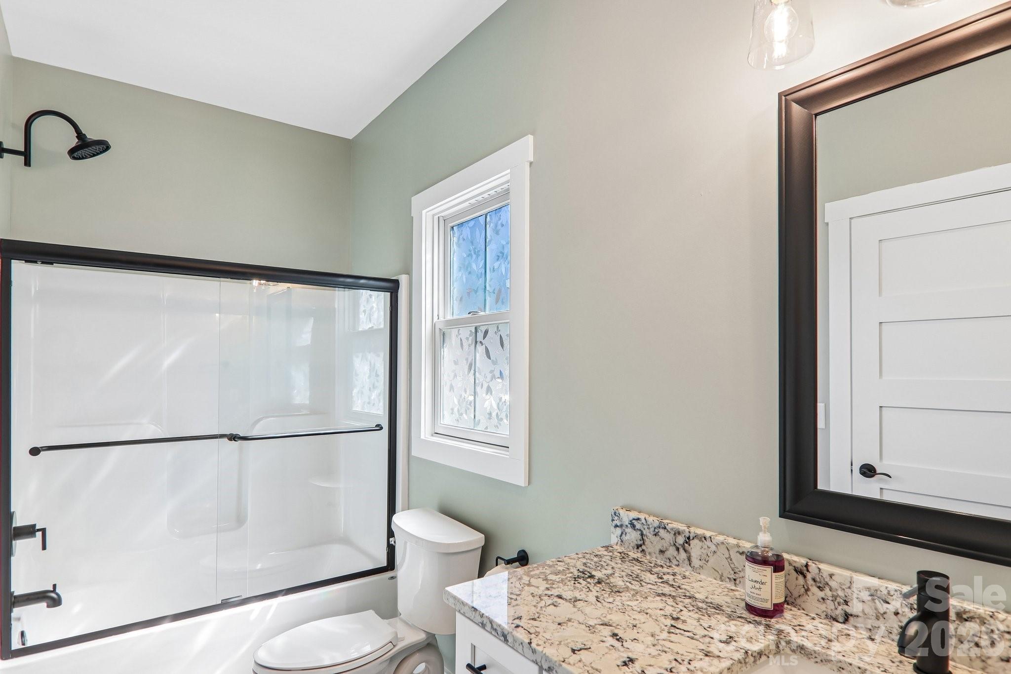 119 Olde Oak Way — Hendersonville