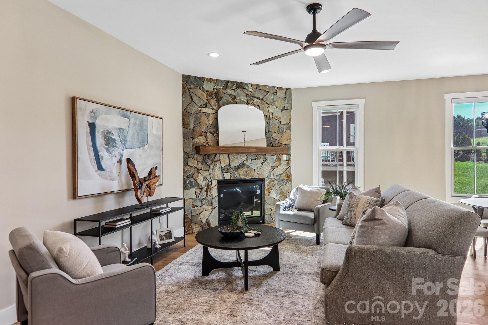 119 Olde Oak Way — Hendersonville