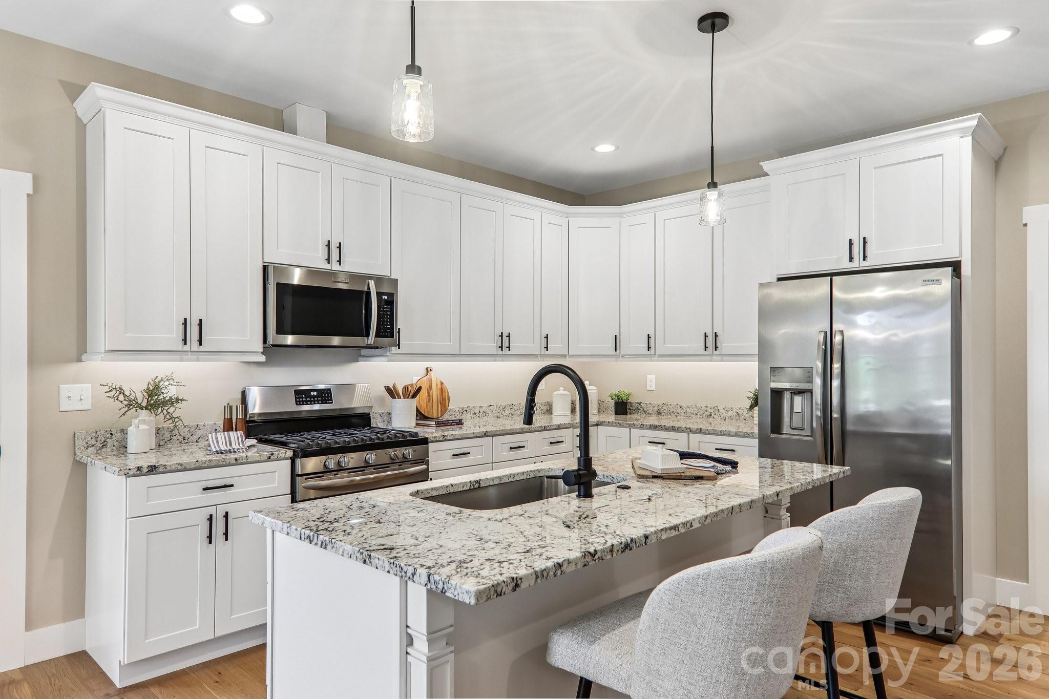 119 Olde Oak Way — Hendersonville
