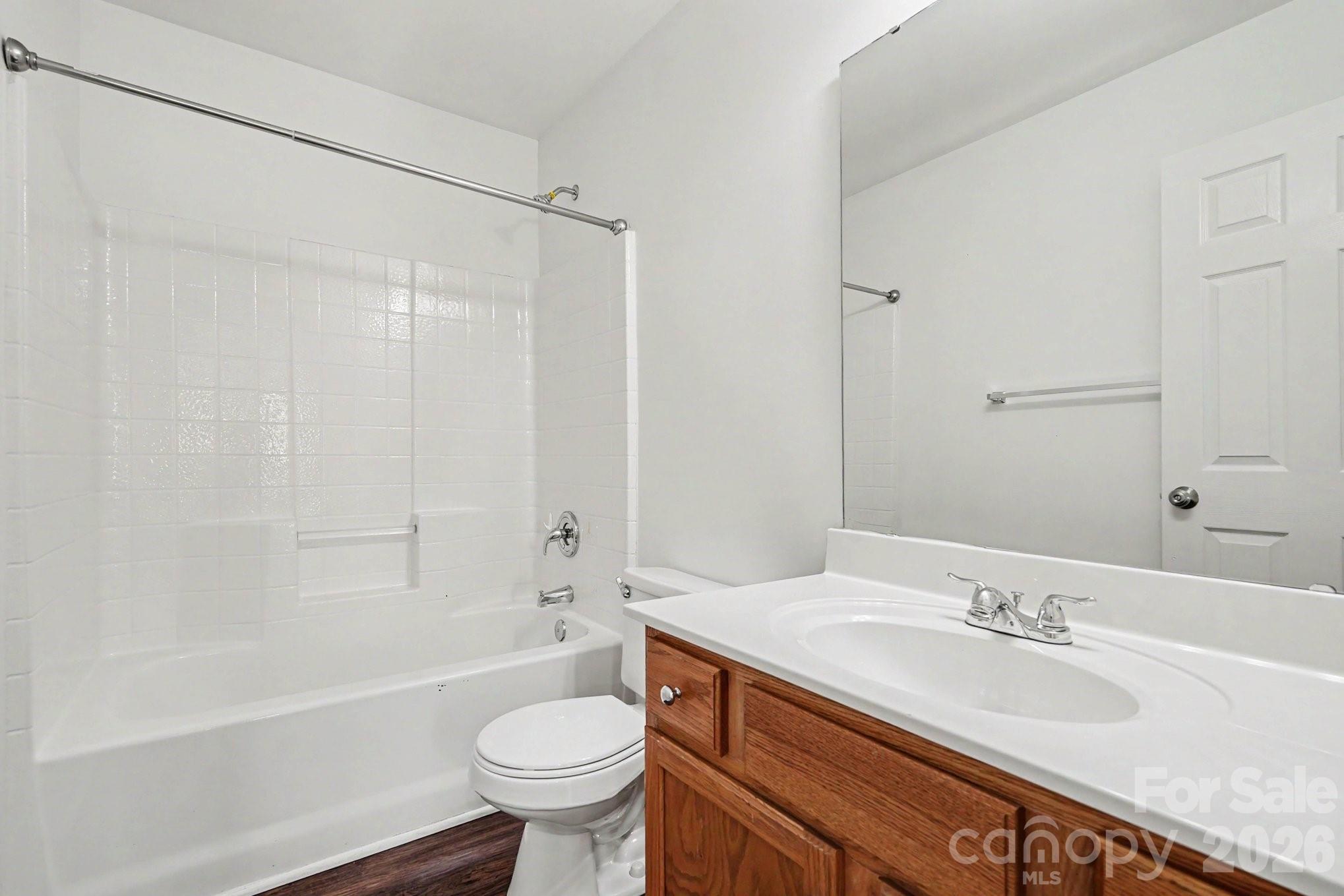 11310 Glenstone Court — Charlotte