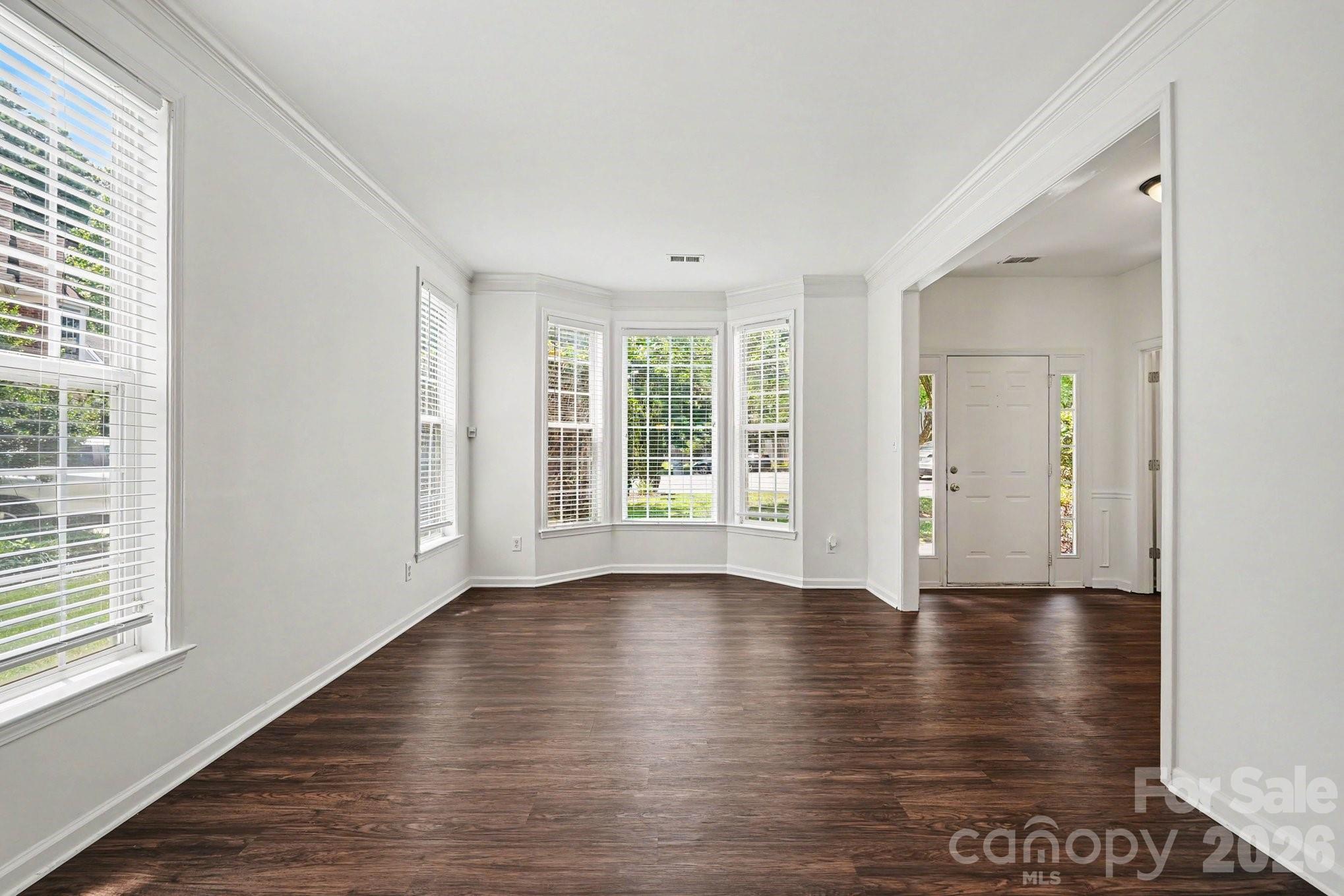 11310 Glenstone Court — Charlotte