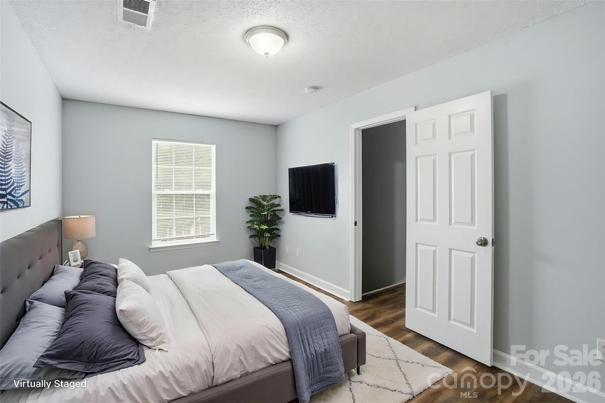 2314 Hope Valley Lane — Charlotte