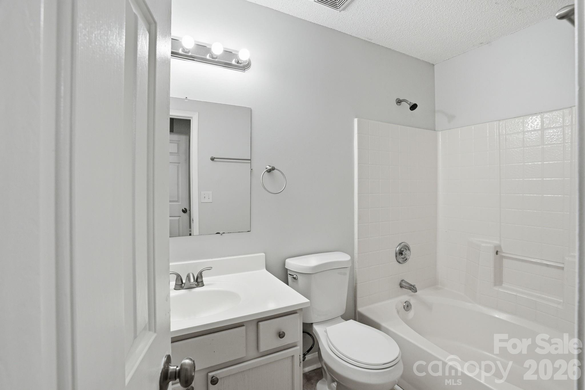 2314 Hope Valley Lane — Charlotte