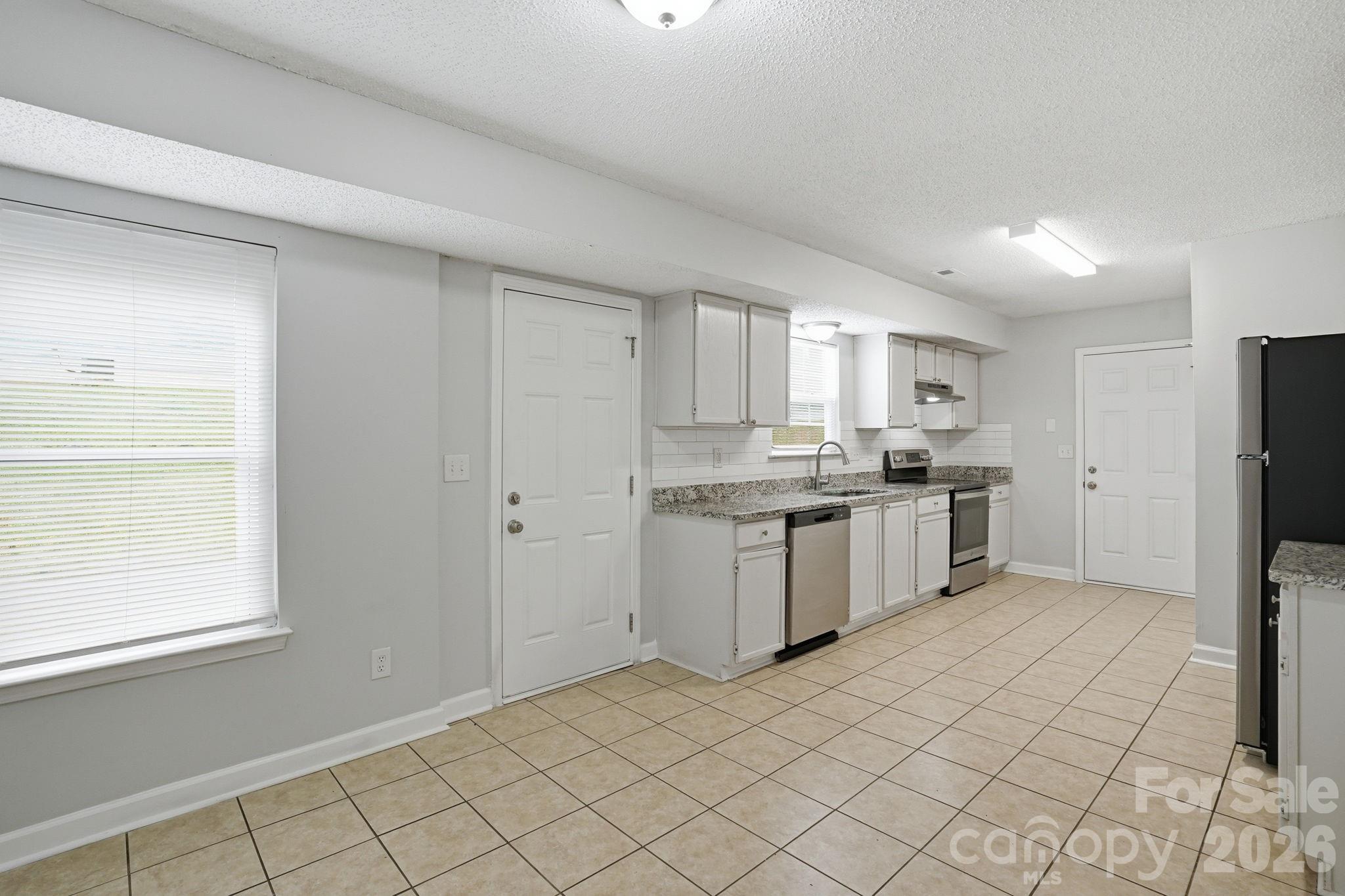 2314 Hope Valley Lane — Charlotte