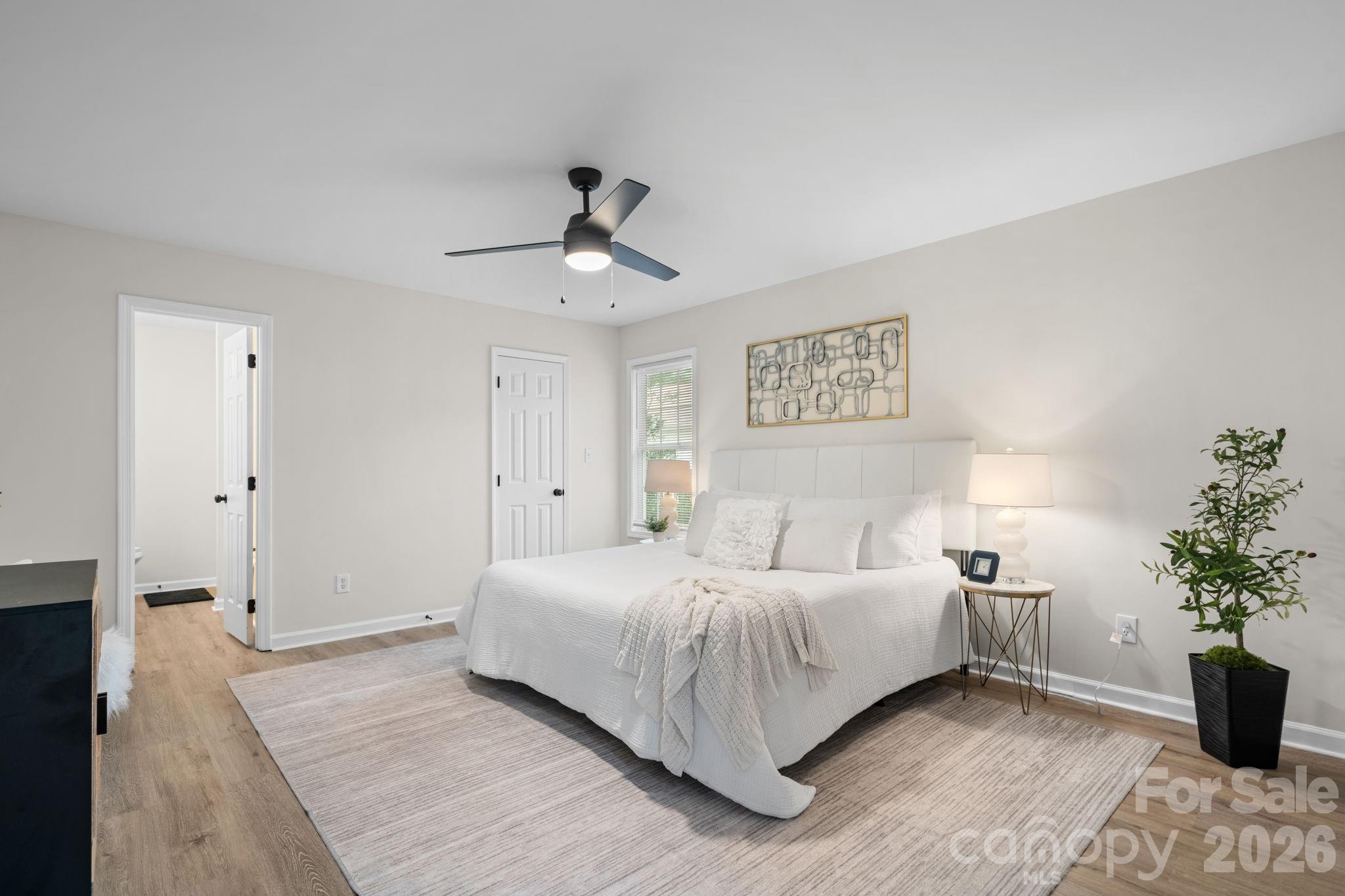 208 S B Avenue — Maiden