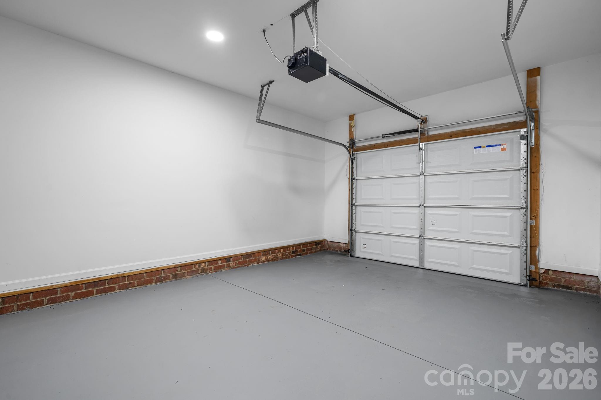 208 S B Avenue — Maiden