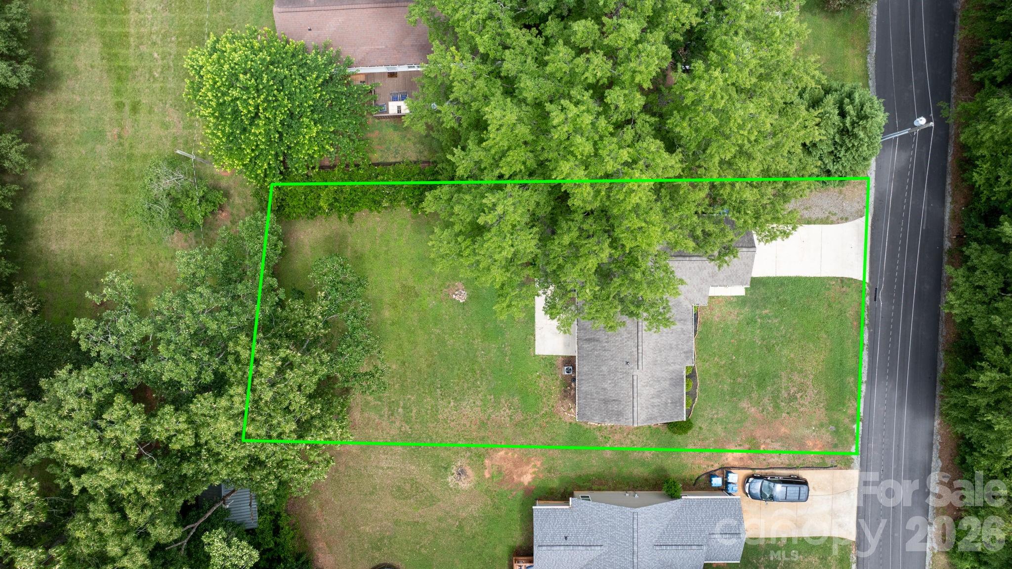 208 S B Avenue — Maiden