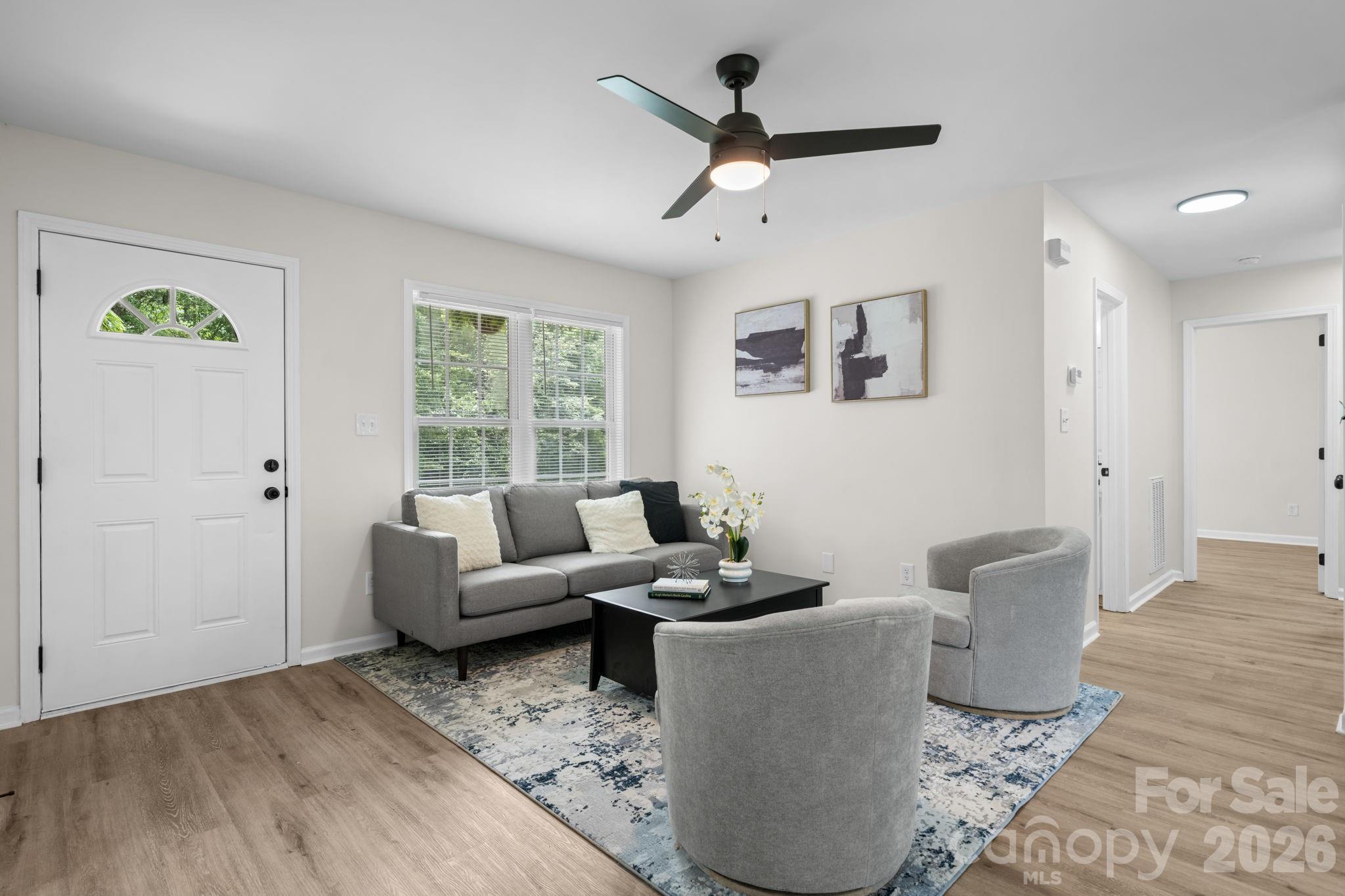 208 S B Avenue — Maiden