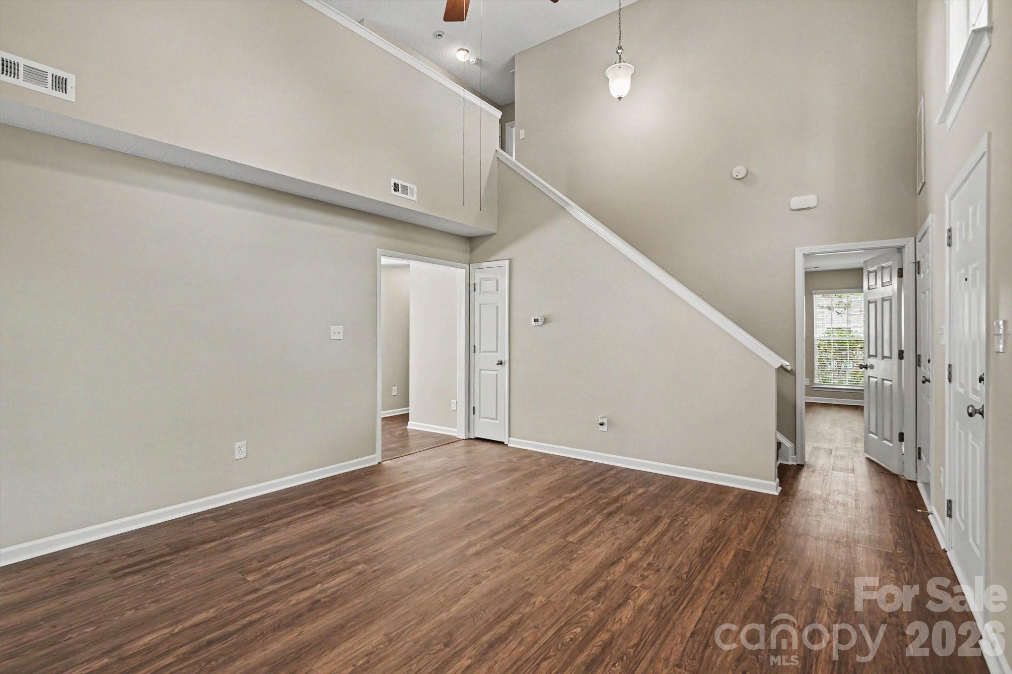 5615 Waverly Lynn Lane — Charlotte