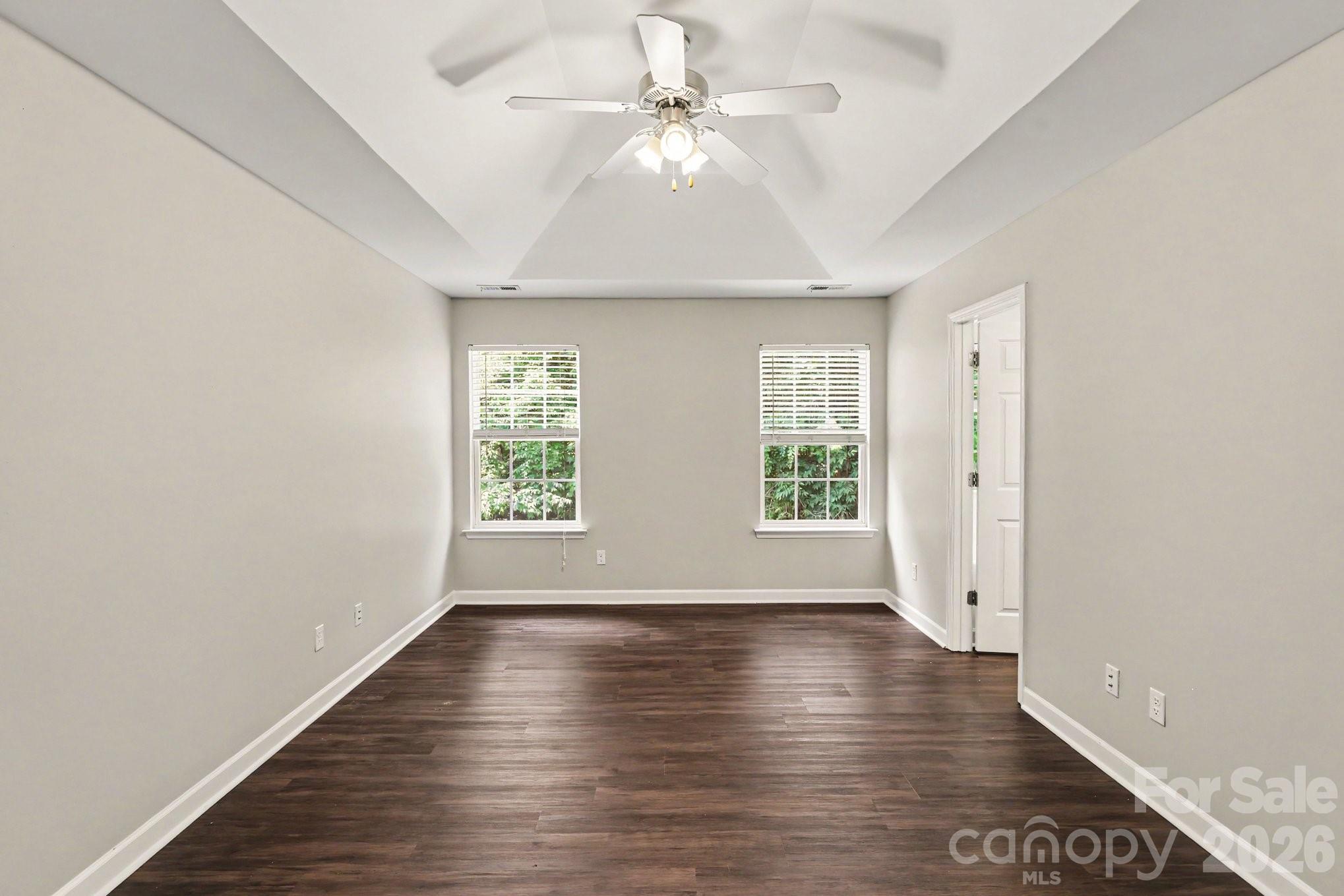 8539 Suttonview Drive — Charlotte