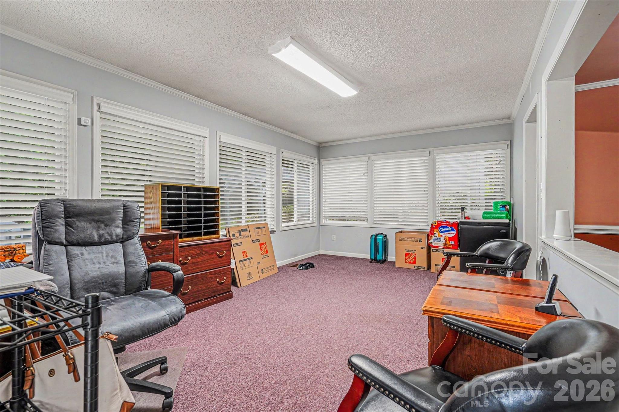 7944 Pawtuckett Road — Charlotte