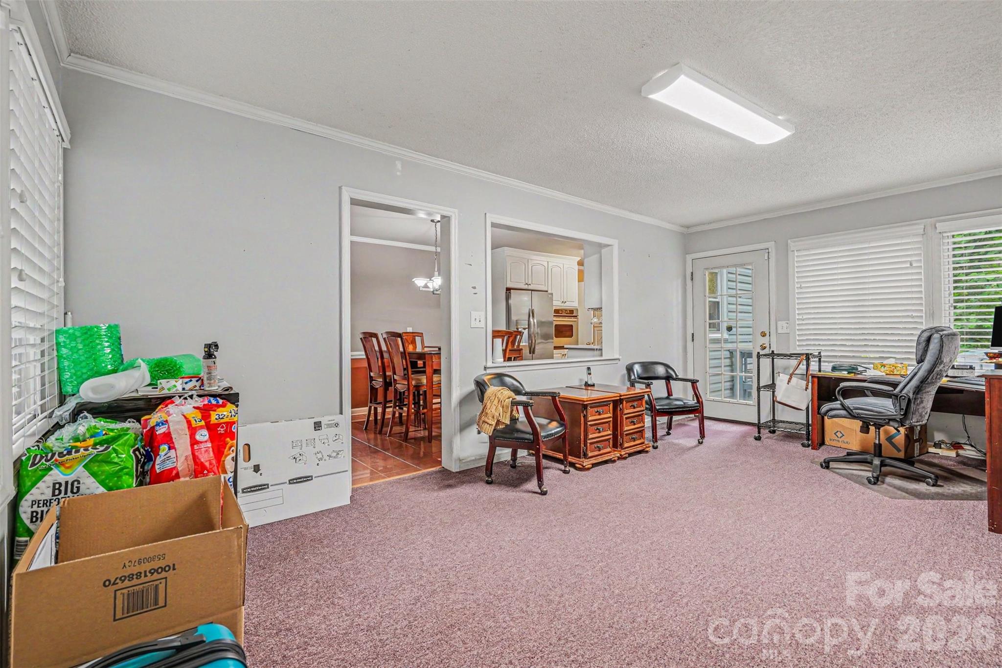 7944 Pawtuckett Road — Charlotte