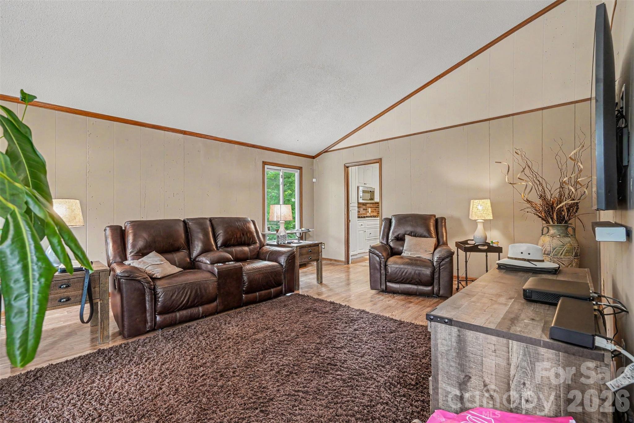 7944 Pawtuckett Road — Charlotte