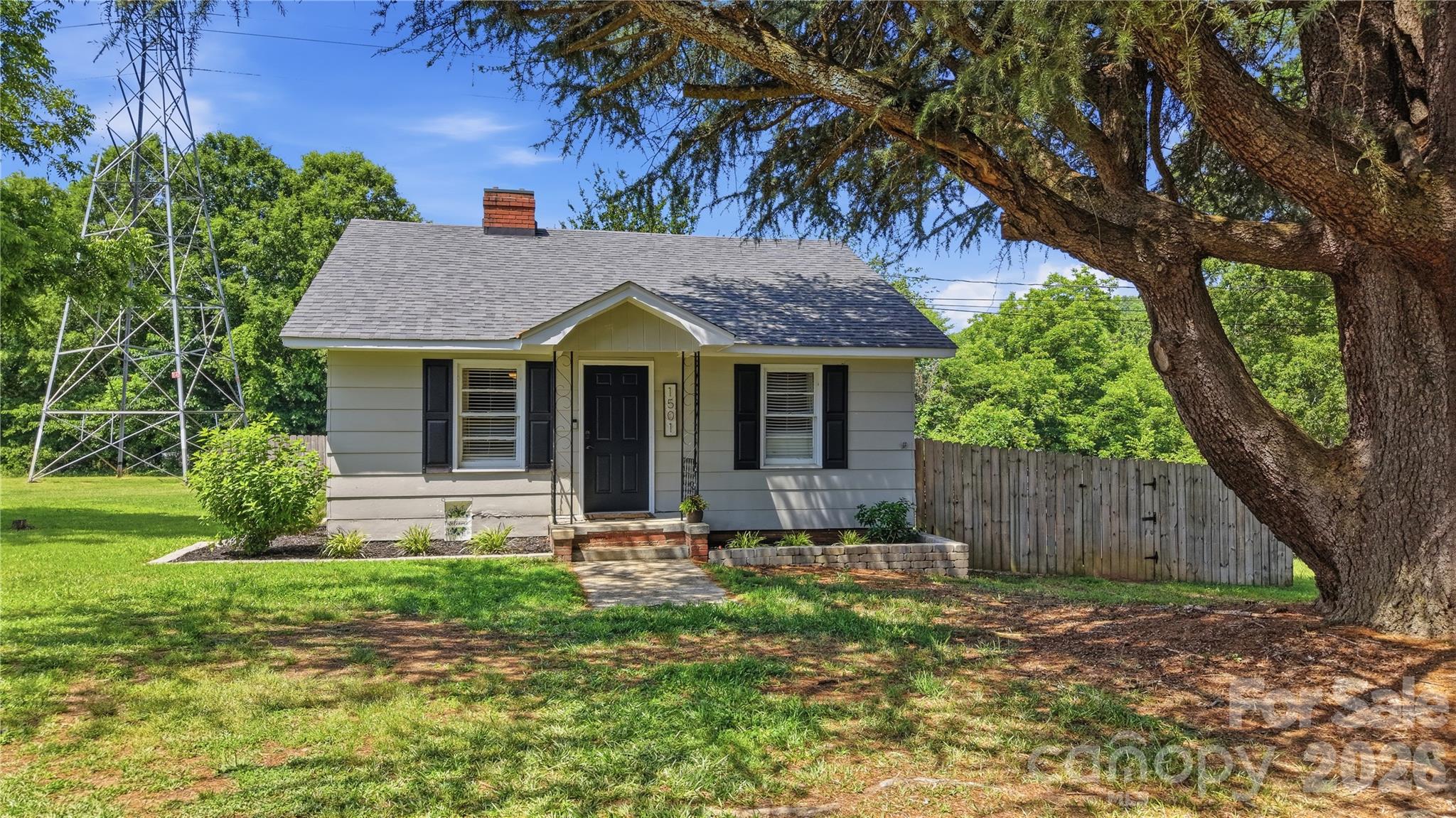 1501 Highland Avenue — Albemarle