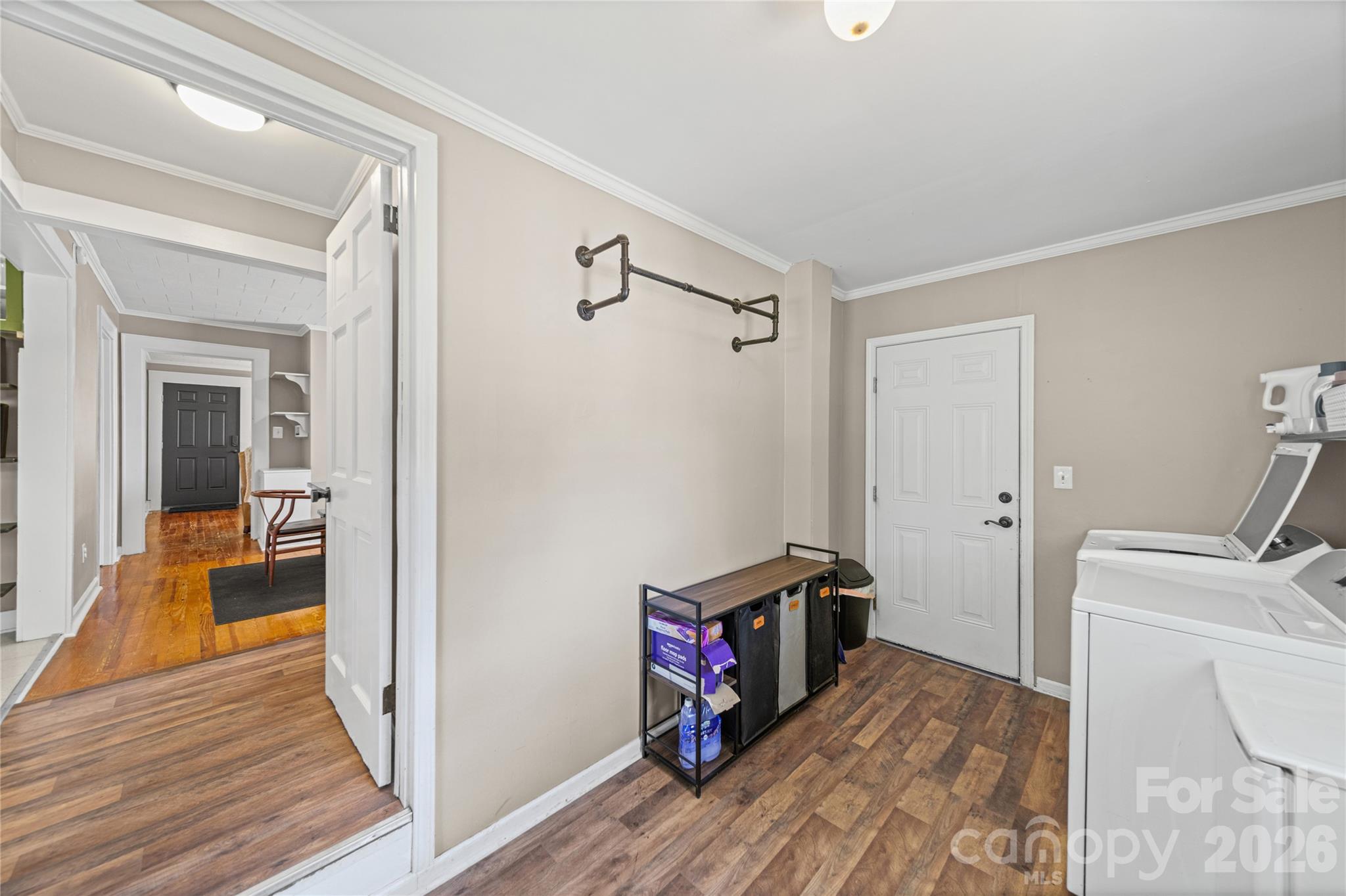 1501 Highland Avenue — Albemarle