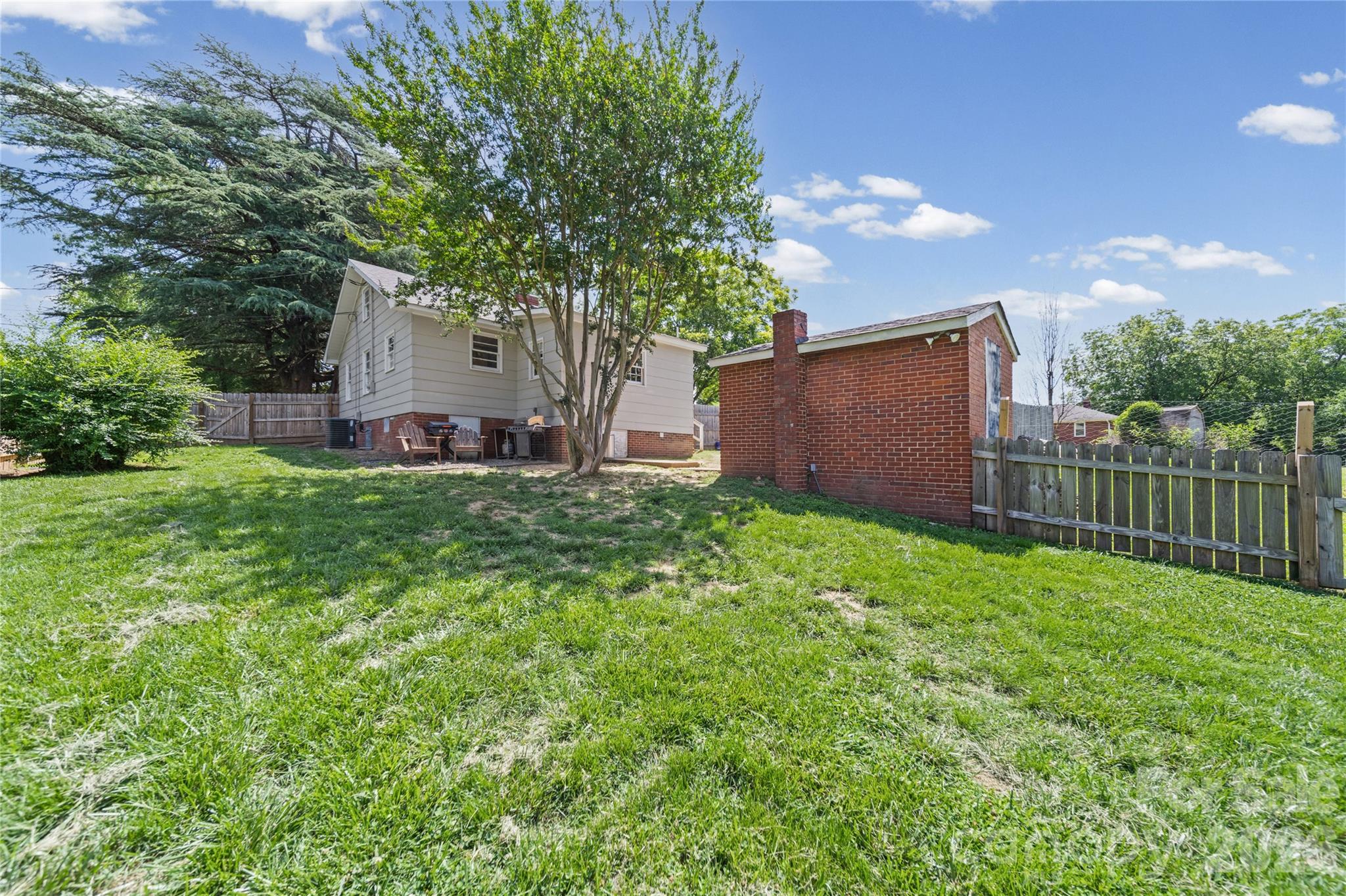 1501 Highland Avenue — Albemarle