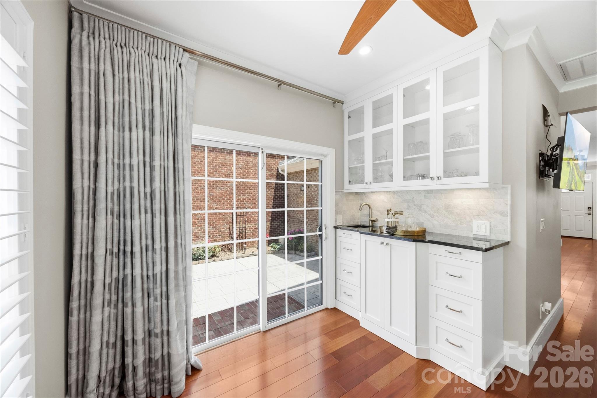 9415 Bonnie Briar Circle — Charlotte