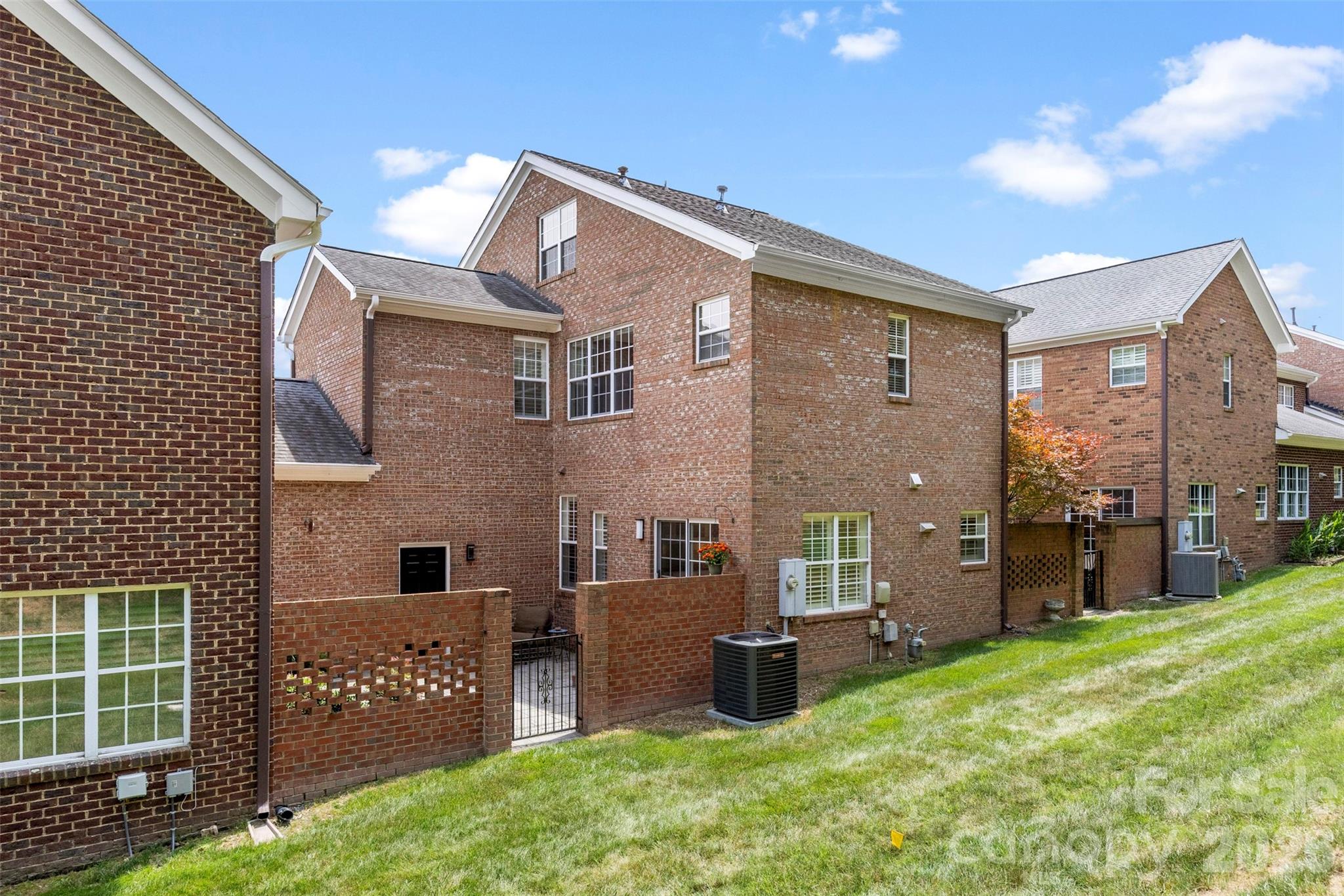 9415 Bonnie Briar Circle — Charlotte