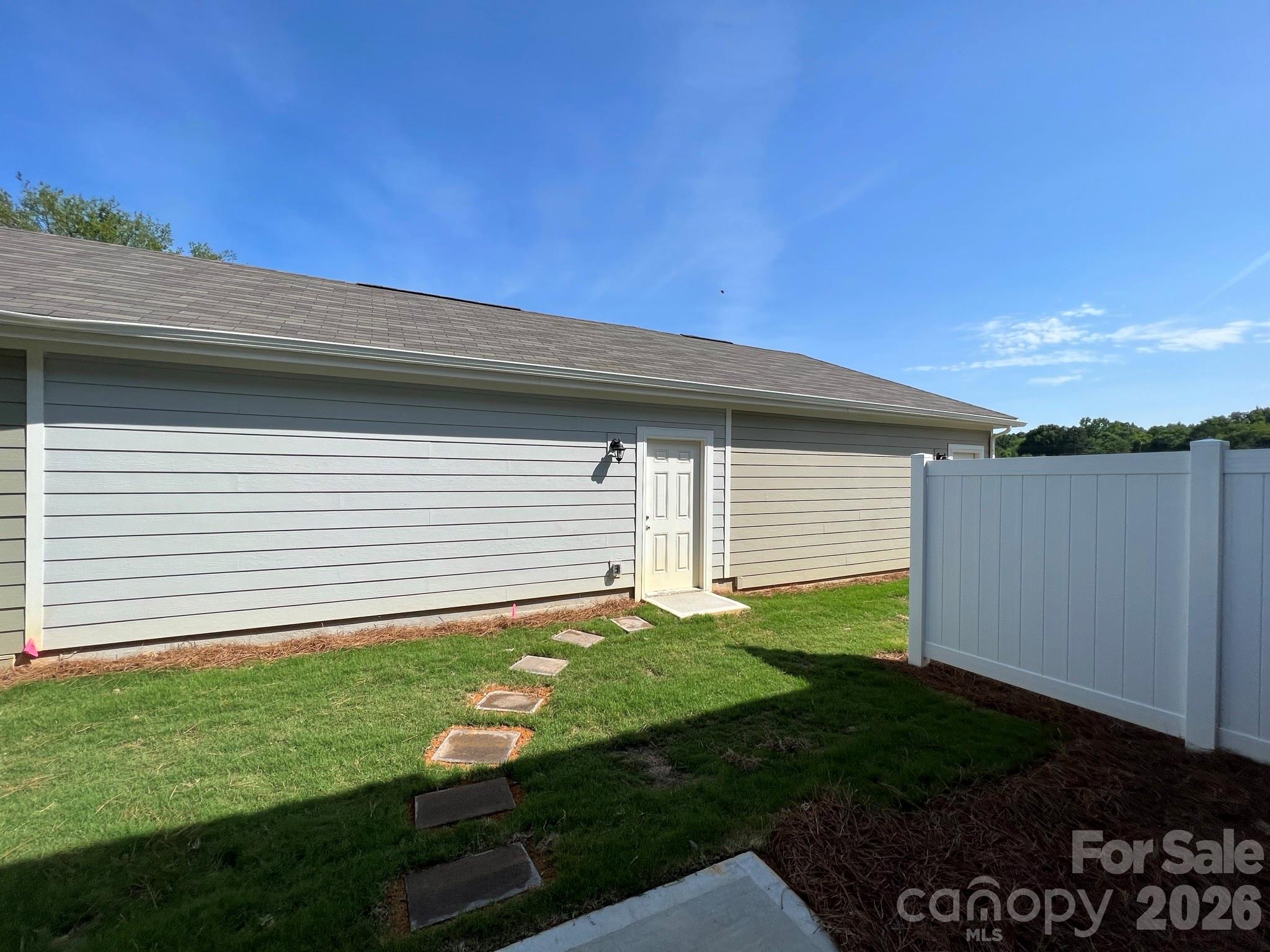 208 Sagecroft Lane — Indian Trail
