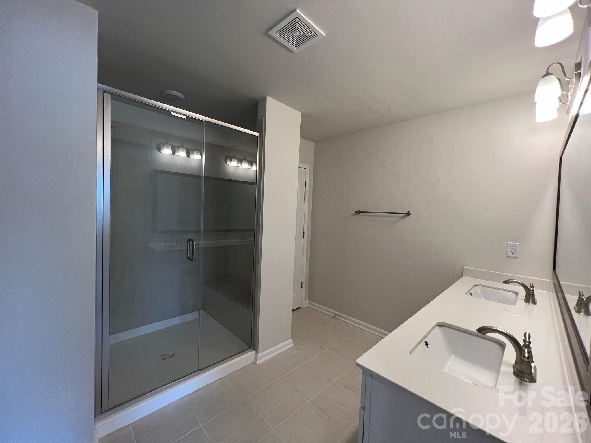 208 Sagecroft Lane — Indian Trail